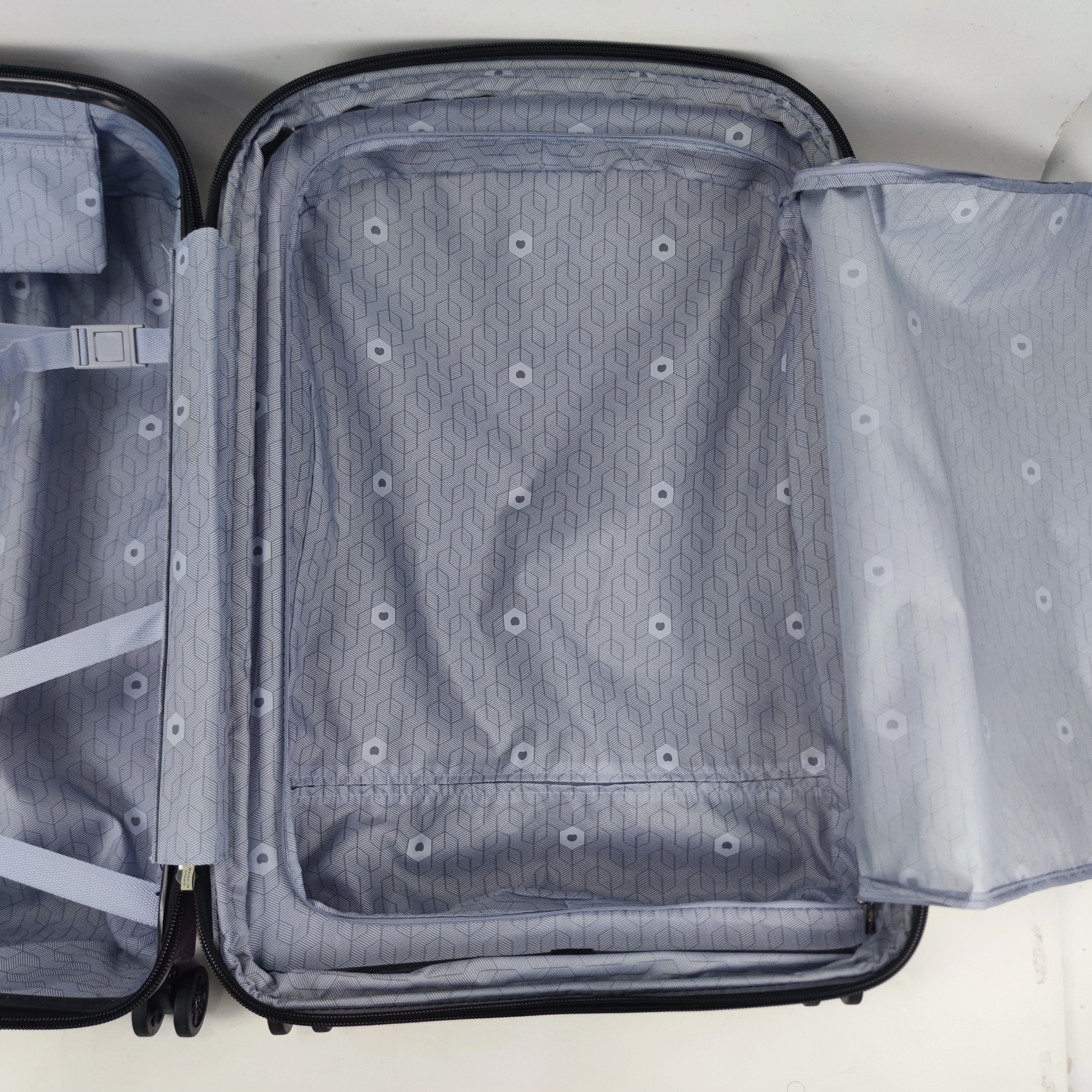 Delsey Belmont Hardcase 26 Inch Ungu ✔️