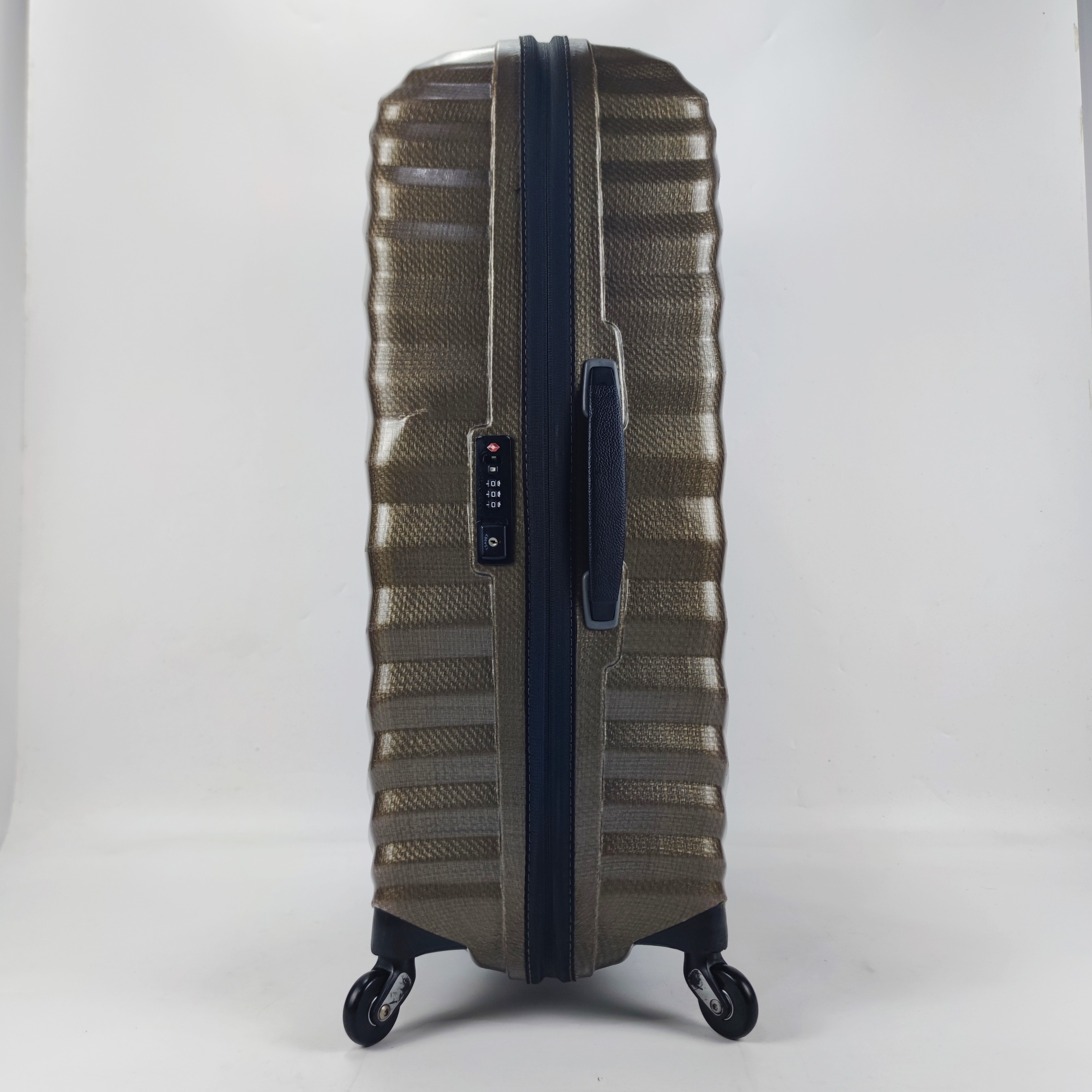 Samsonite Lite Shock Ultralight Spinner Hardcase 28 Inch Gold ✔️