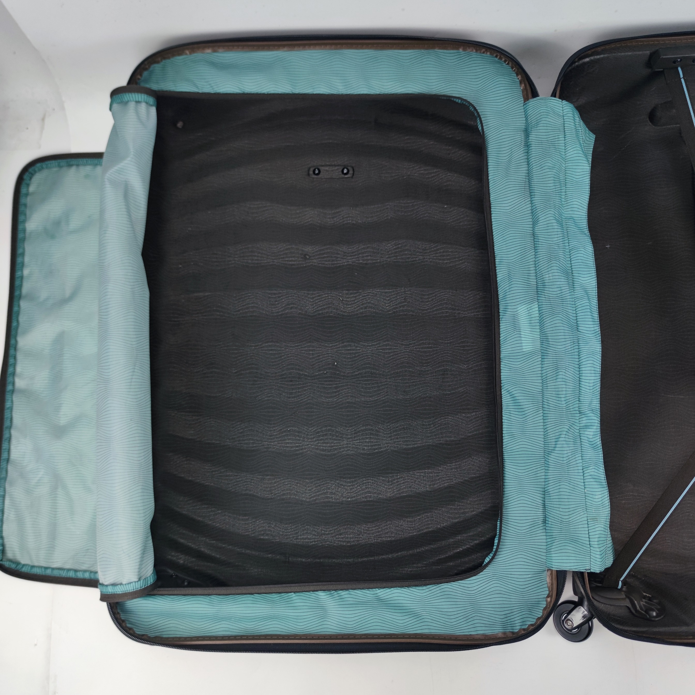 Samsonite Lite Shock Ultralight Spinner Hardcase 28 Inch Gold ✔️