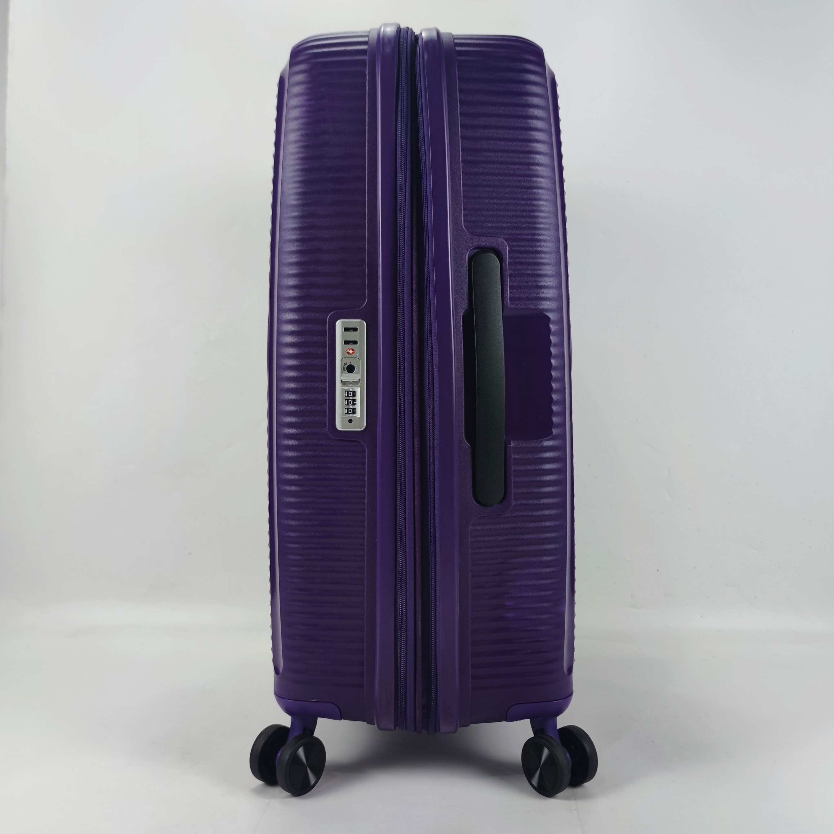 American Tourister Curio Soundbox Hardcase 26 Inch Purple ✔️