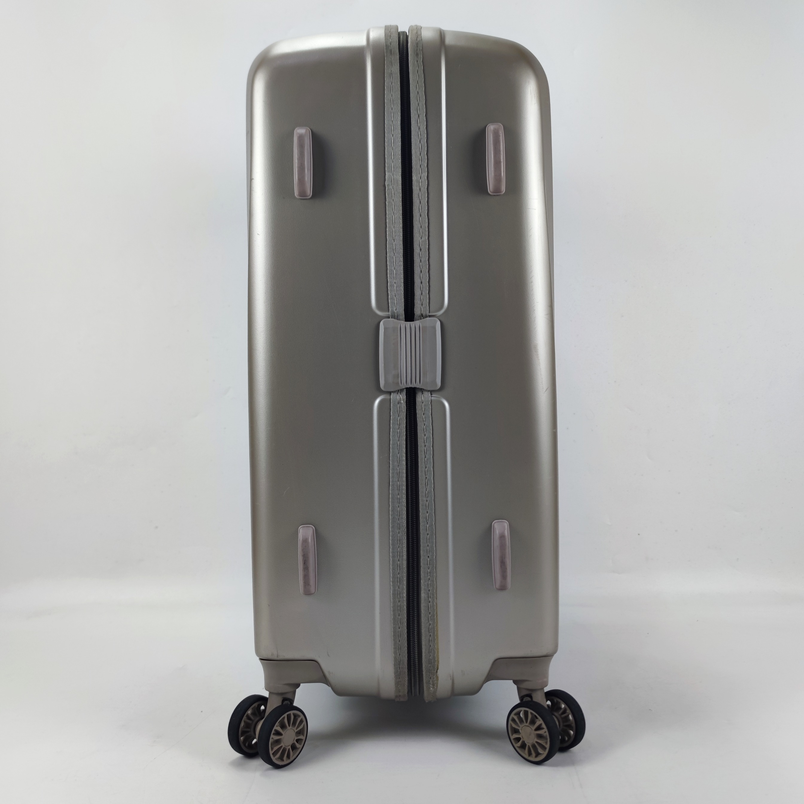 Hush Puppies 4019 Lightweight Hardcase 24 Inch ✔️