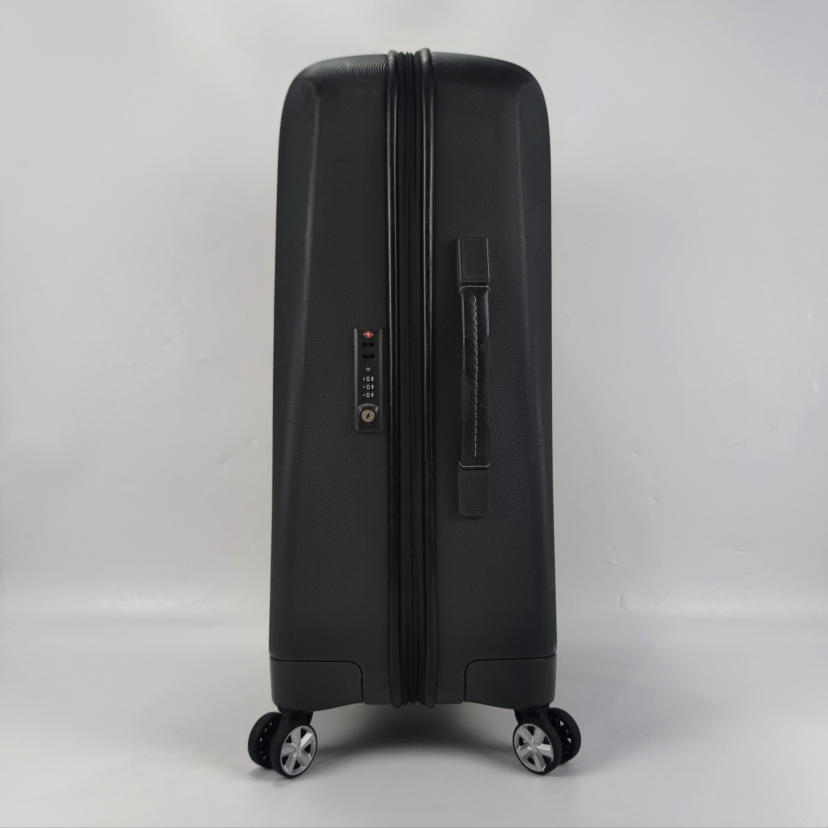 Samsonite NCS Klassik Spinner Lightweight Hardcase Luggage 26 Inch