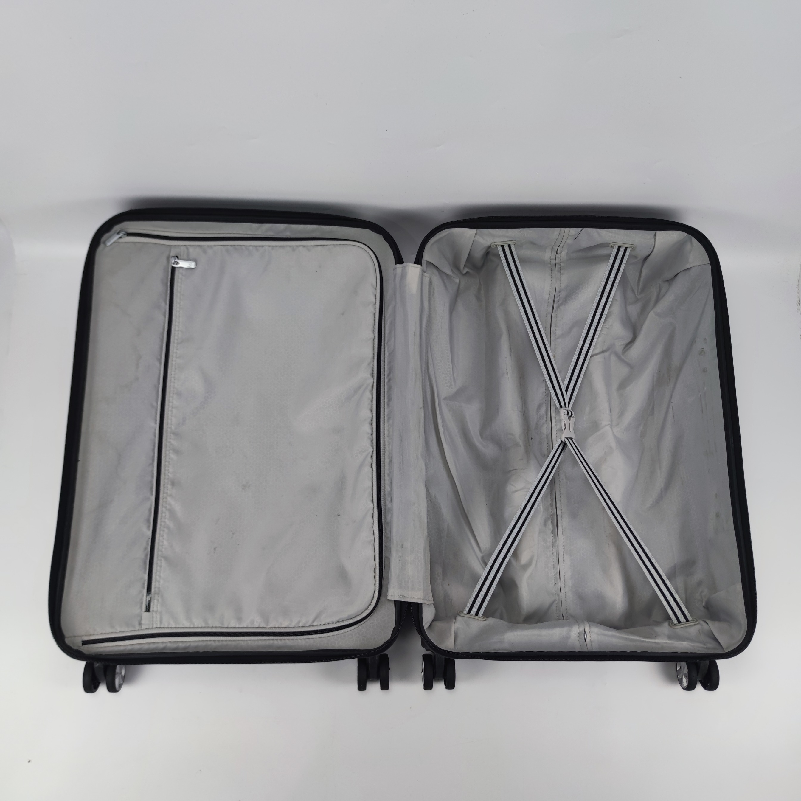 Samsonite NCS Klassik Spinner Lightweight Hardcase Luggage 26 Inch