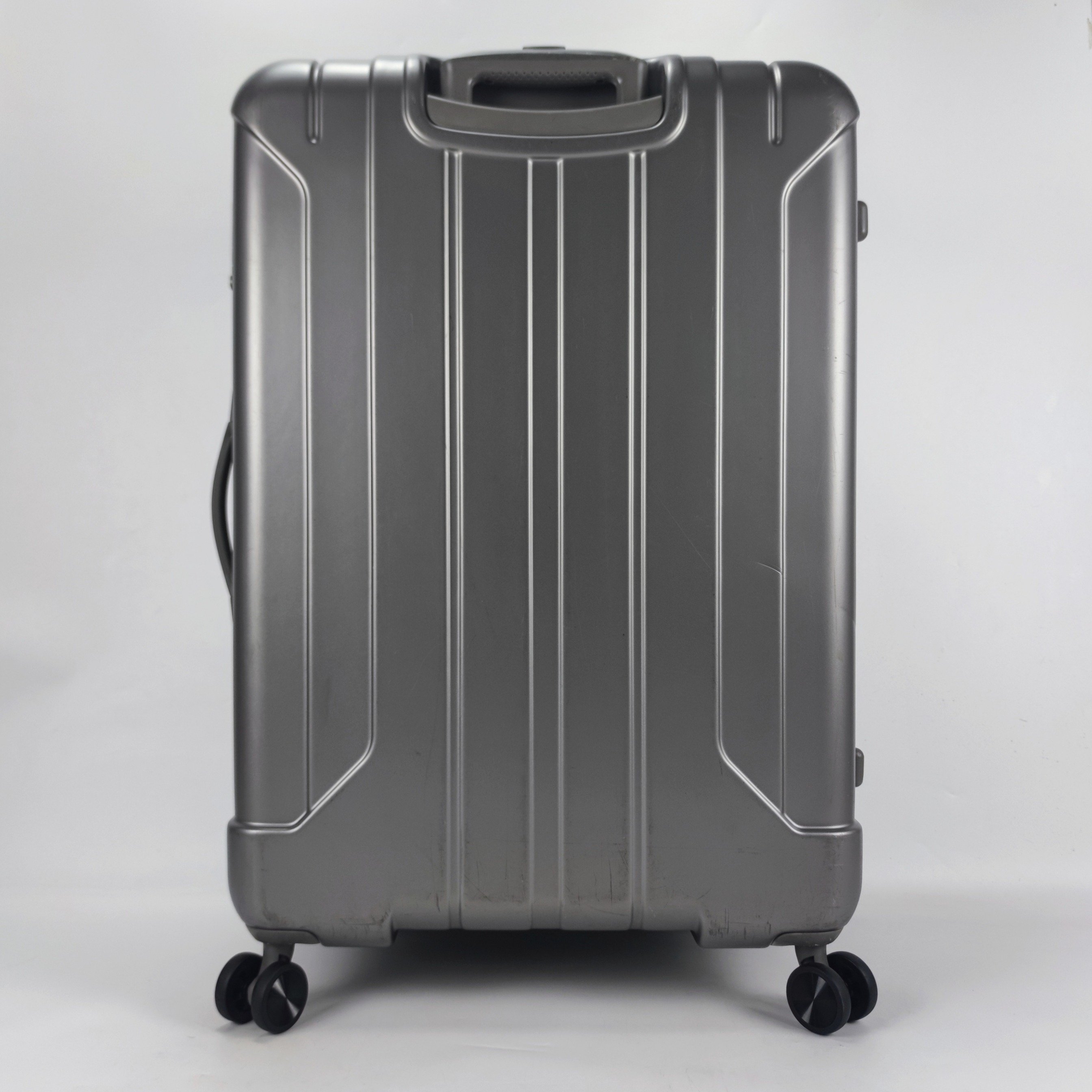 Samsonite NIAR Spinner Hardcase Luggage 28 Inch