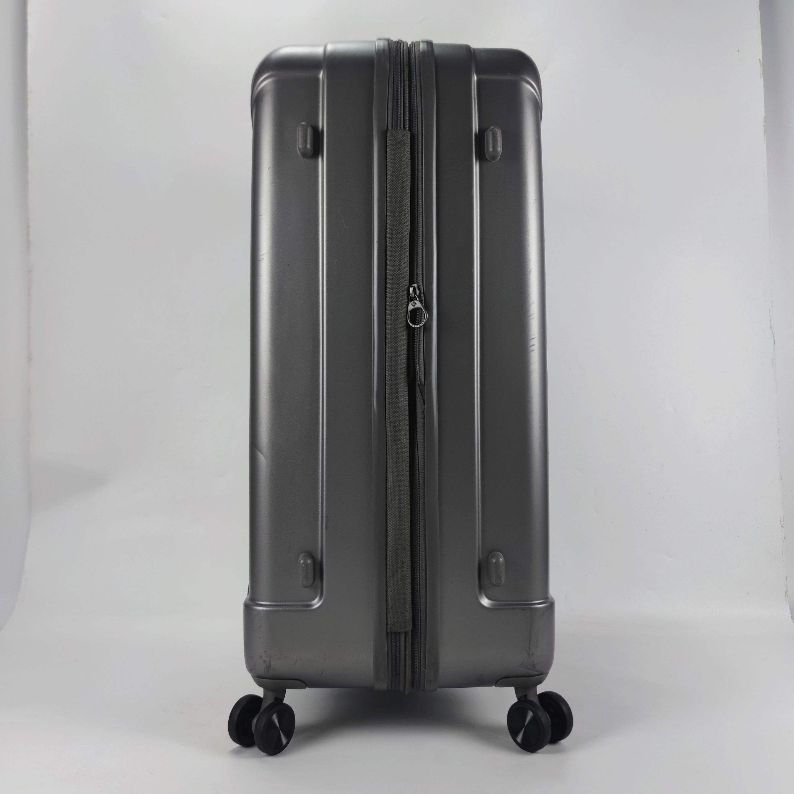 Samsonite NIAR Spinner Hardcase Luggage 28 Inch