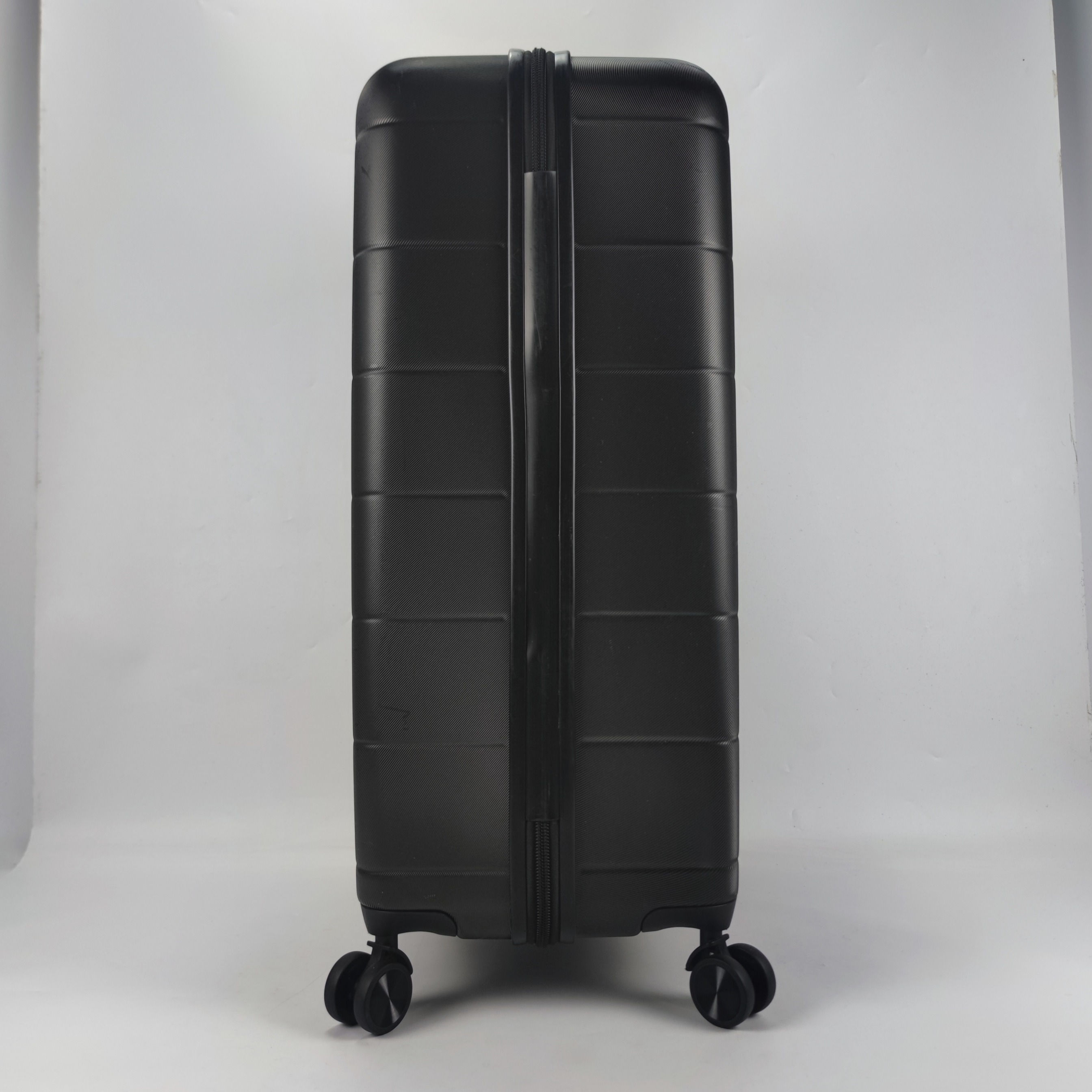 Delsey Comete+ Hardcase Luggage 28 Inch