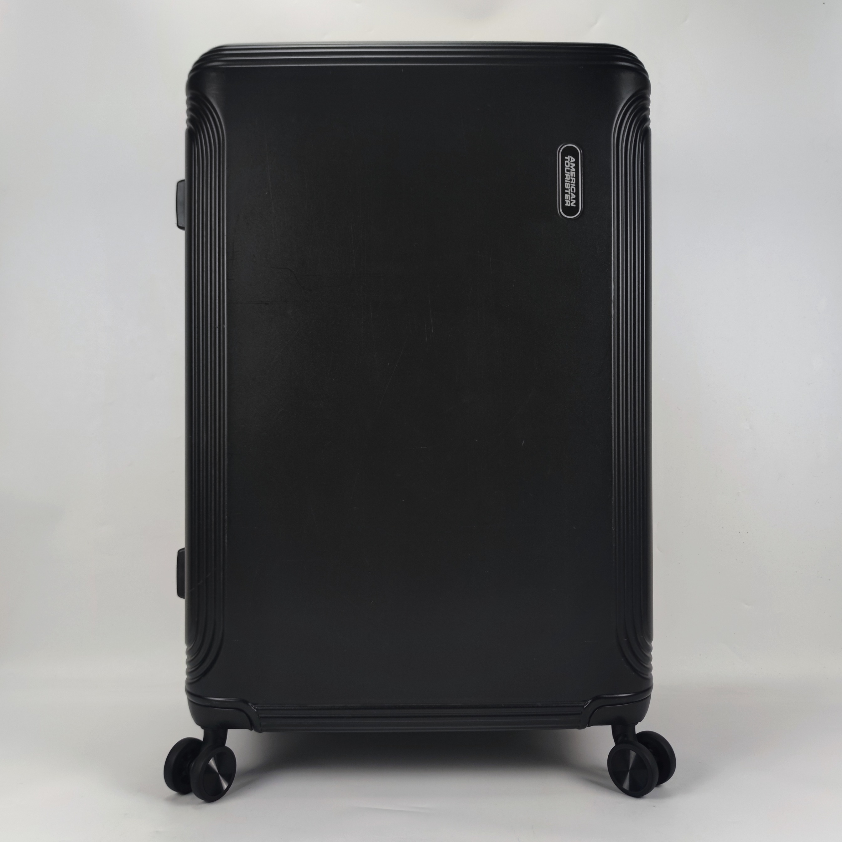American Tourister Hypebeat Spinner Hardcase Luggage 28 Inch 