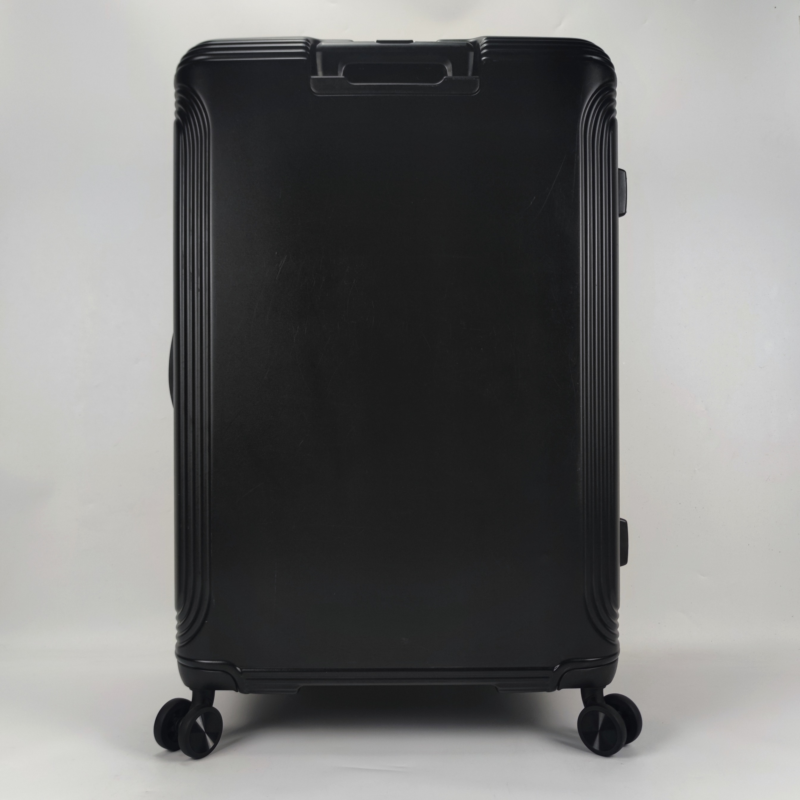 American Tourister Hypebeat Spinner Hardcase Luggage 28 Inch 