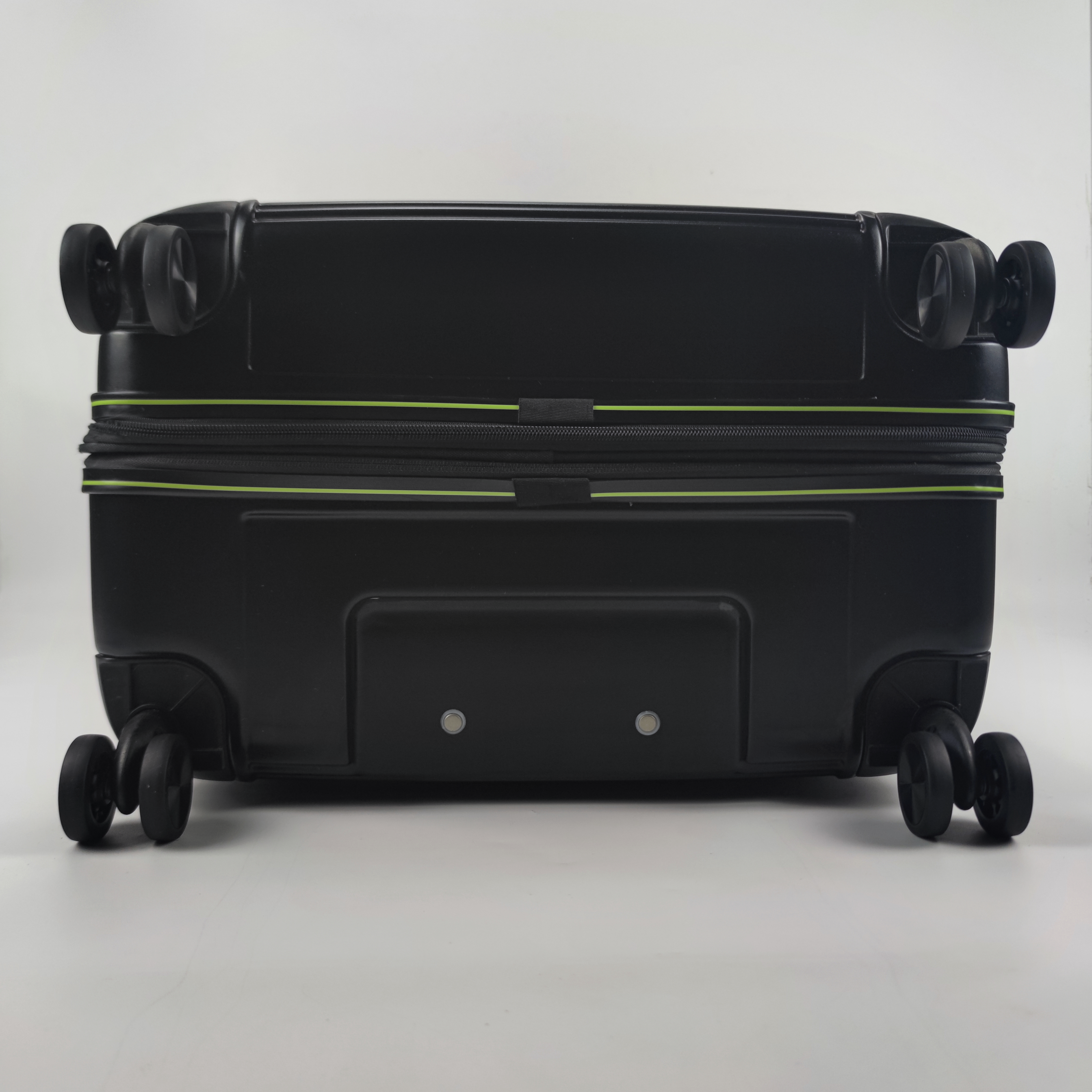 American Tourister Hypebeat Spinner Hardcase Luggage 28 Inch 