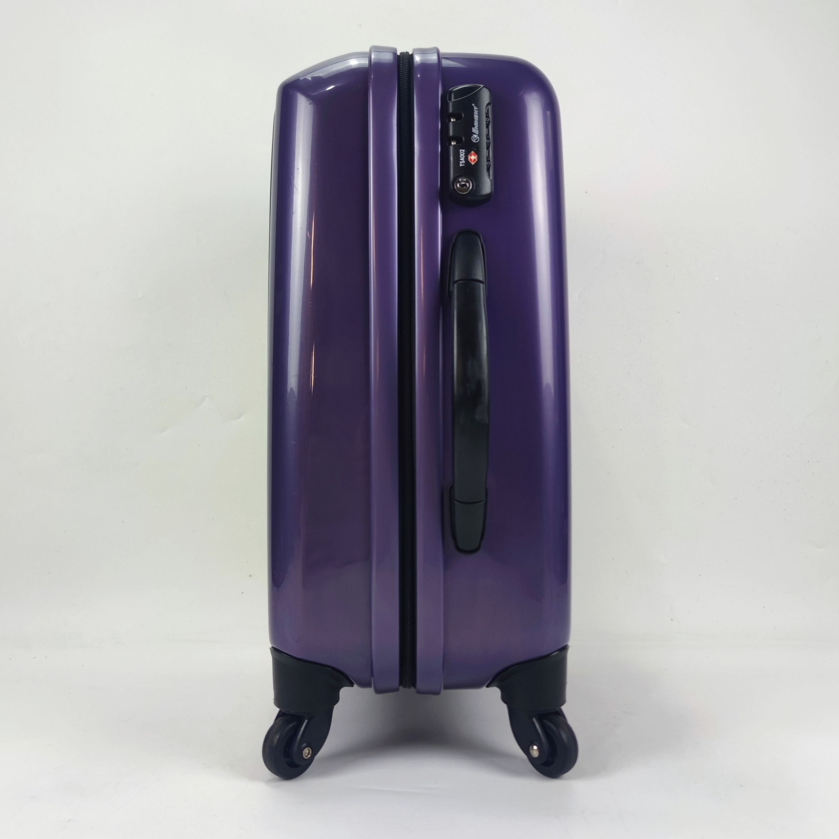 Eminent Lightweight Hardcase Luggage 20 Inch Purple