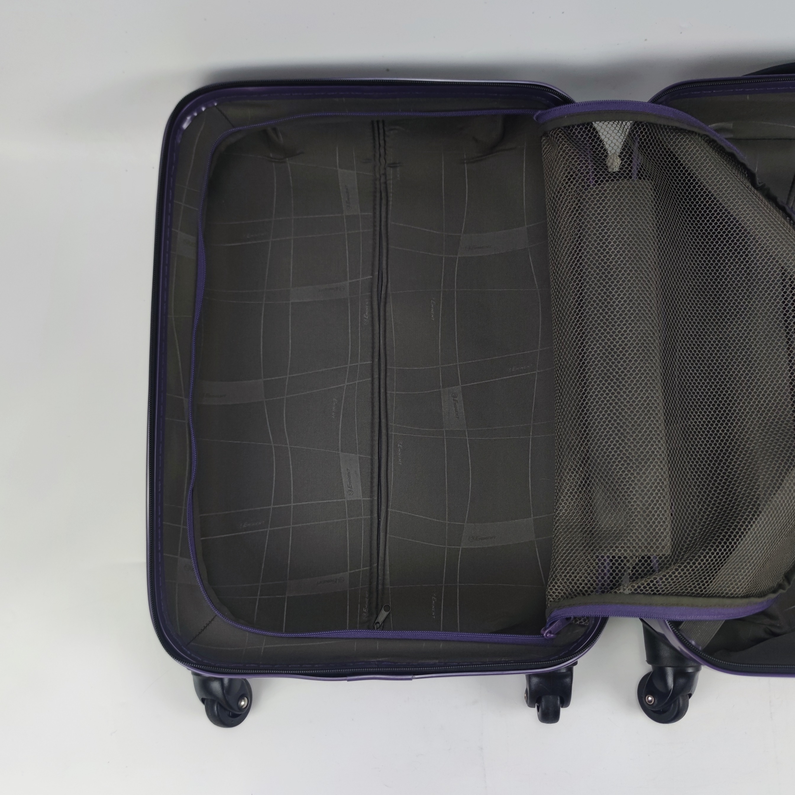 Eminent Lightweight Hardcase Luggage 20 Inch Purple