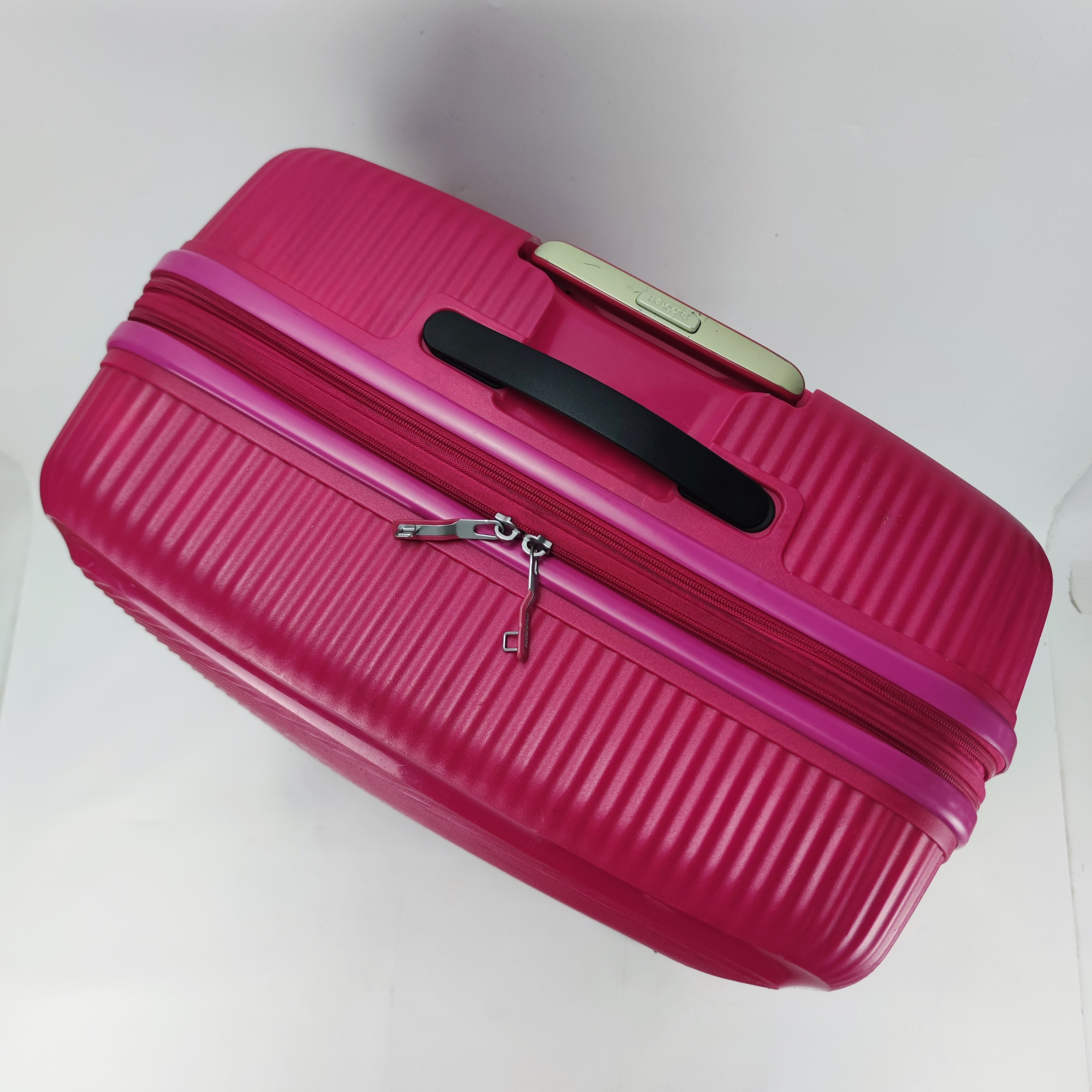 American Tourister Curio Soundbox Spinner Hardcase Luggage 30 Inch Pink 
