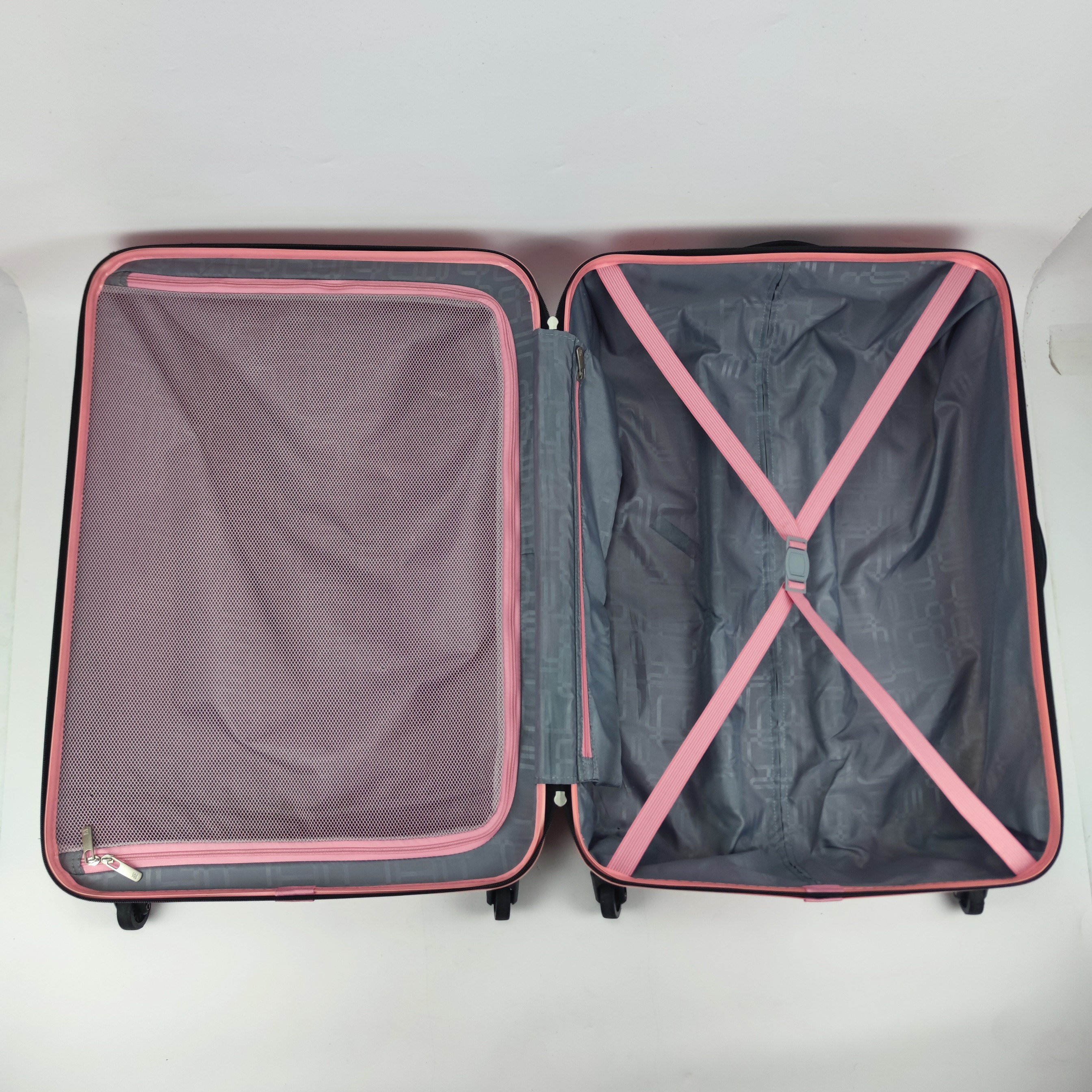 American Tourister Puzzle Cube Spinner Hardcase Luggage 28 Inch Pink