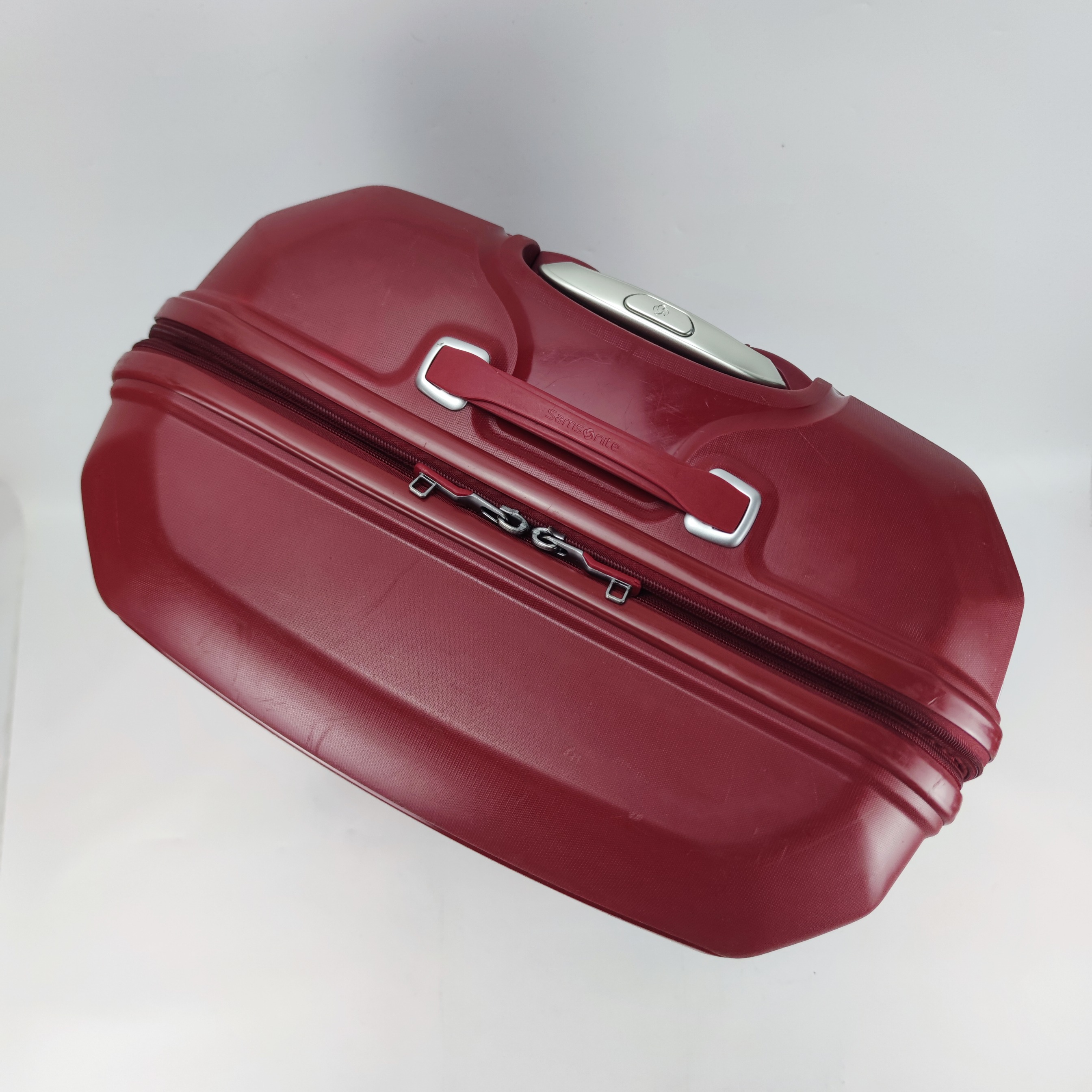 Samsonite Octolite Spinner Hardcase Luggage 28 Inch Red