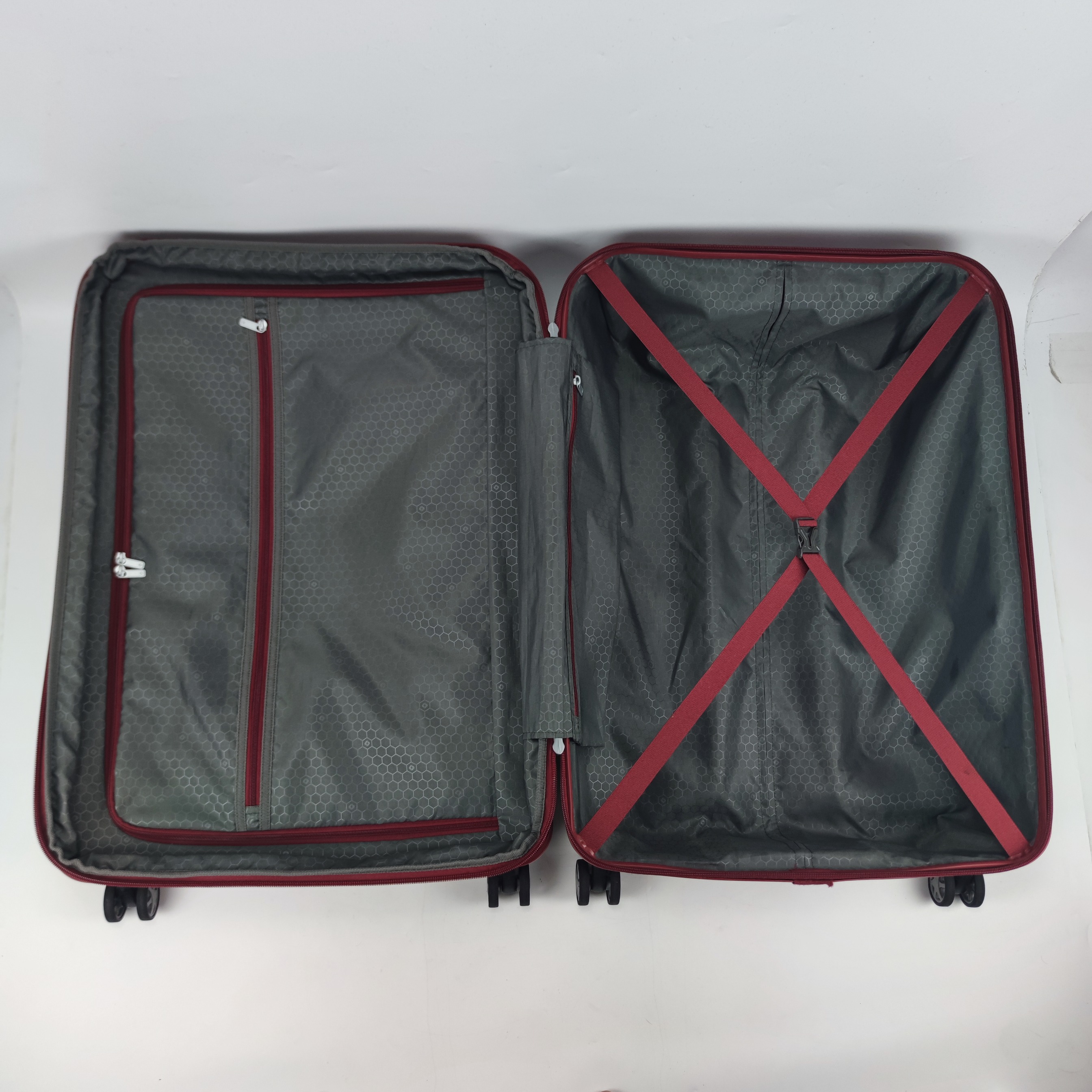 Samsonite Octolite Spinner Hardcase Luggage 28 Inch Red