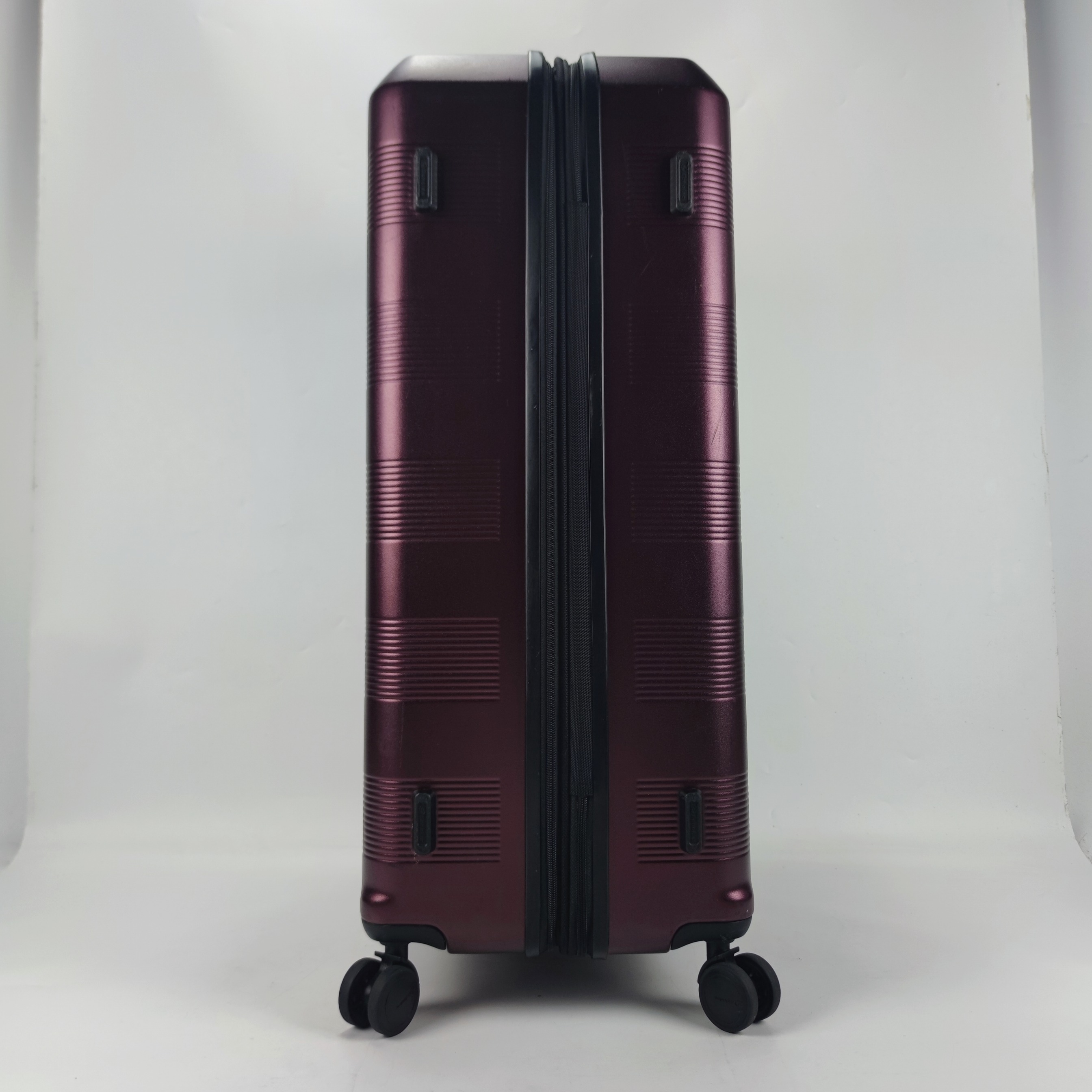 Echolac Cielo Hardcase Luggage 28 Inch