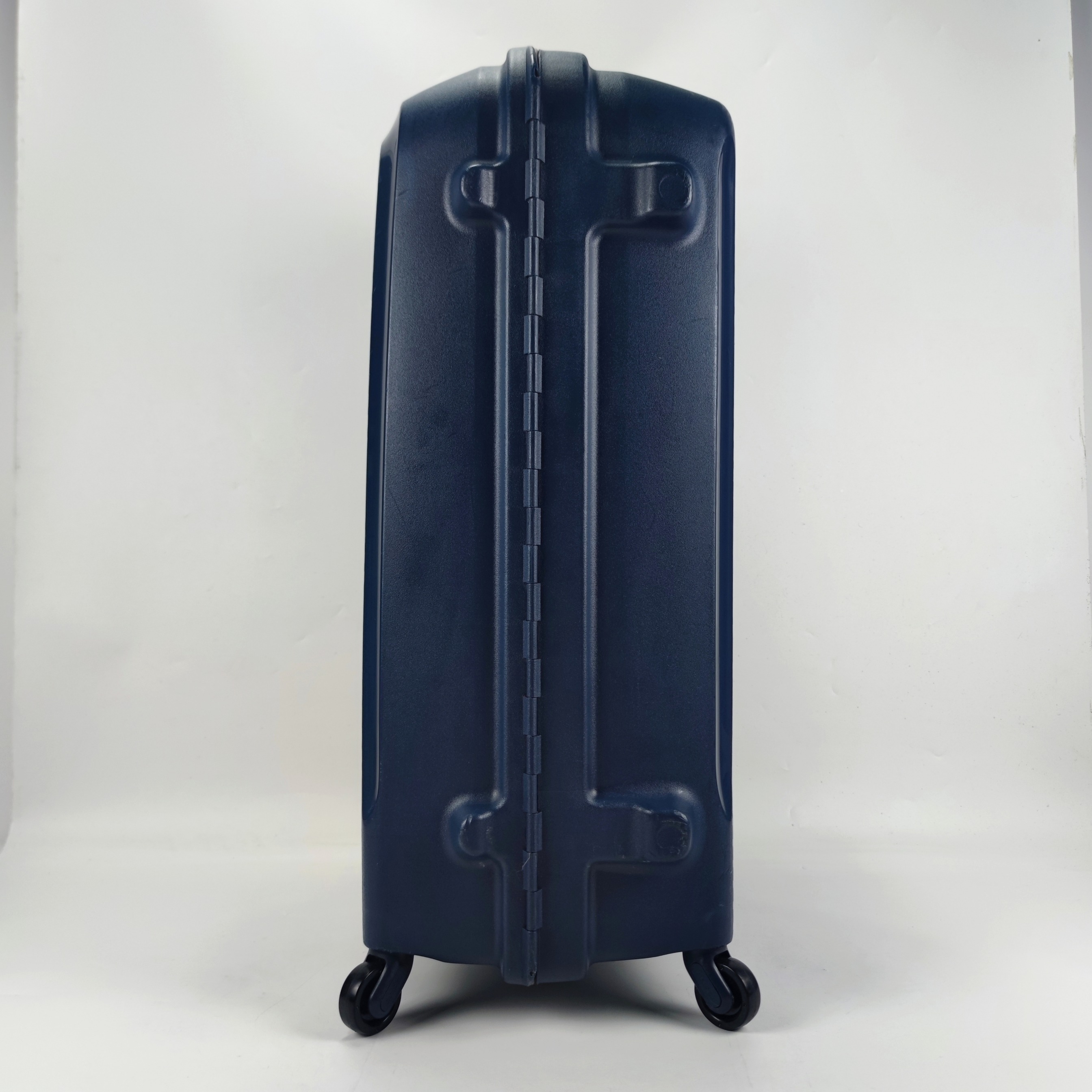Delsey Belfort Hardcase Luggage 28 Inch Navy