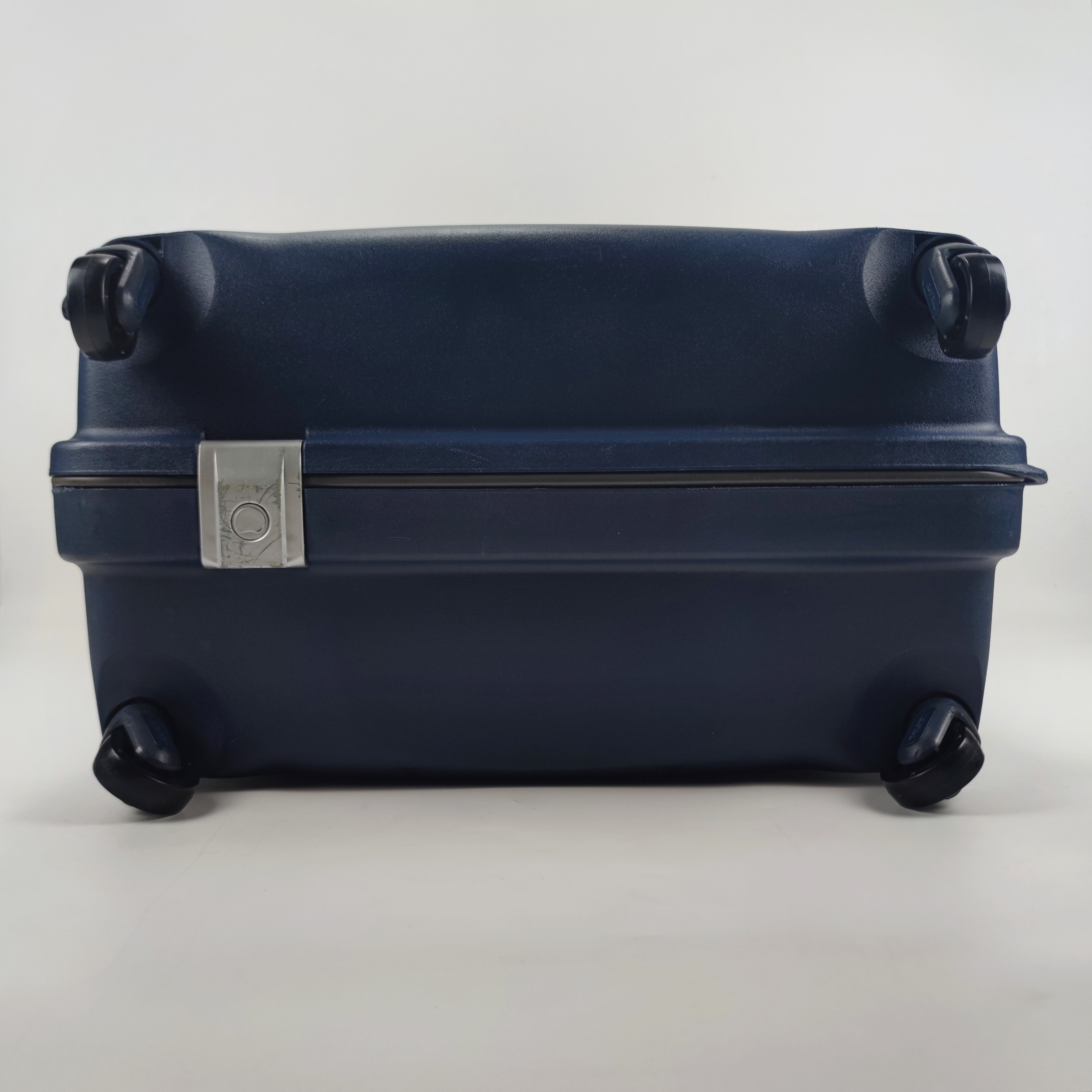 Delsey Belfort Hardcase Luggage 28 Inch Navy