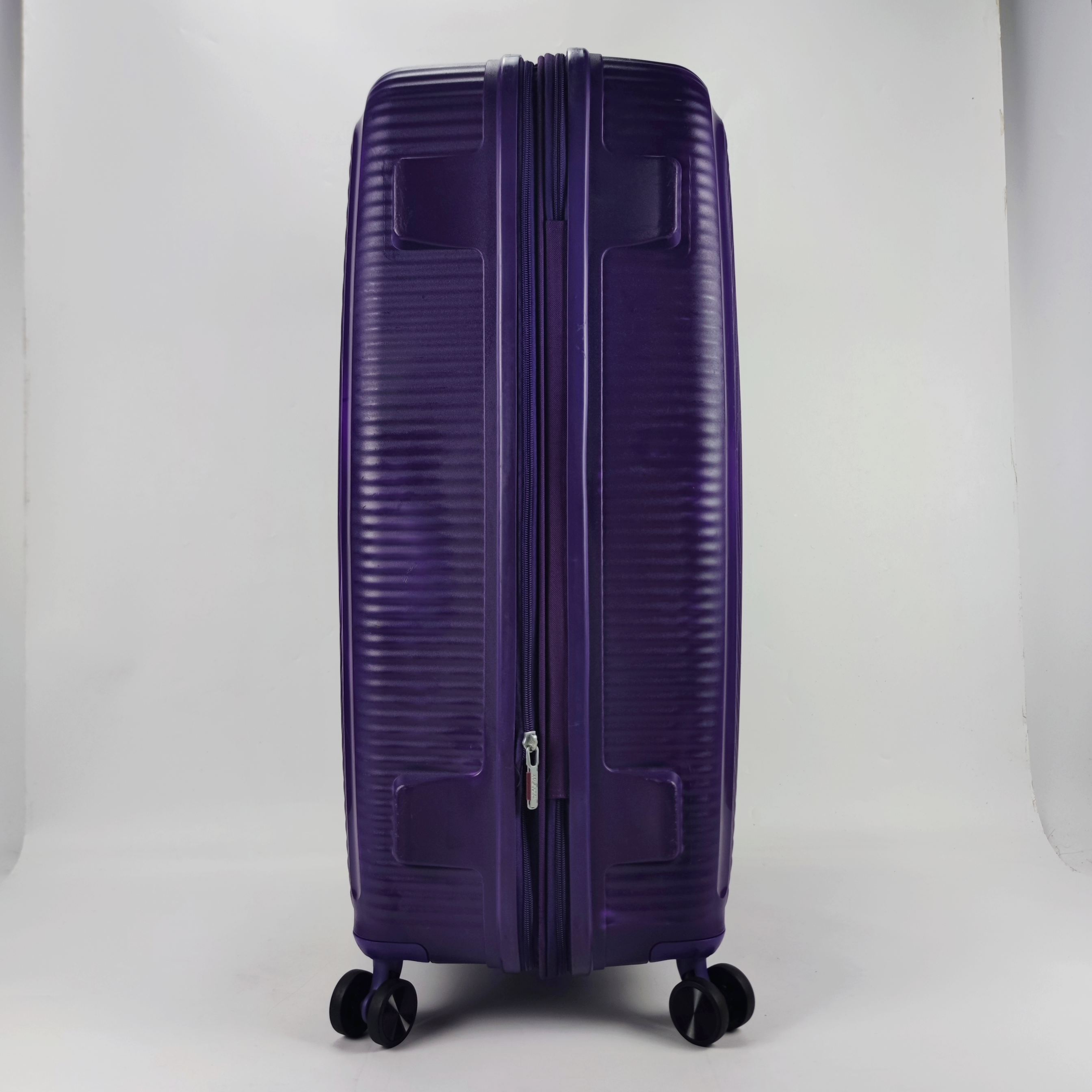 American Tourister Curio Soundbox Spinner Hardcase Luggage 30 Inch Purple