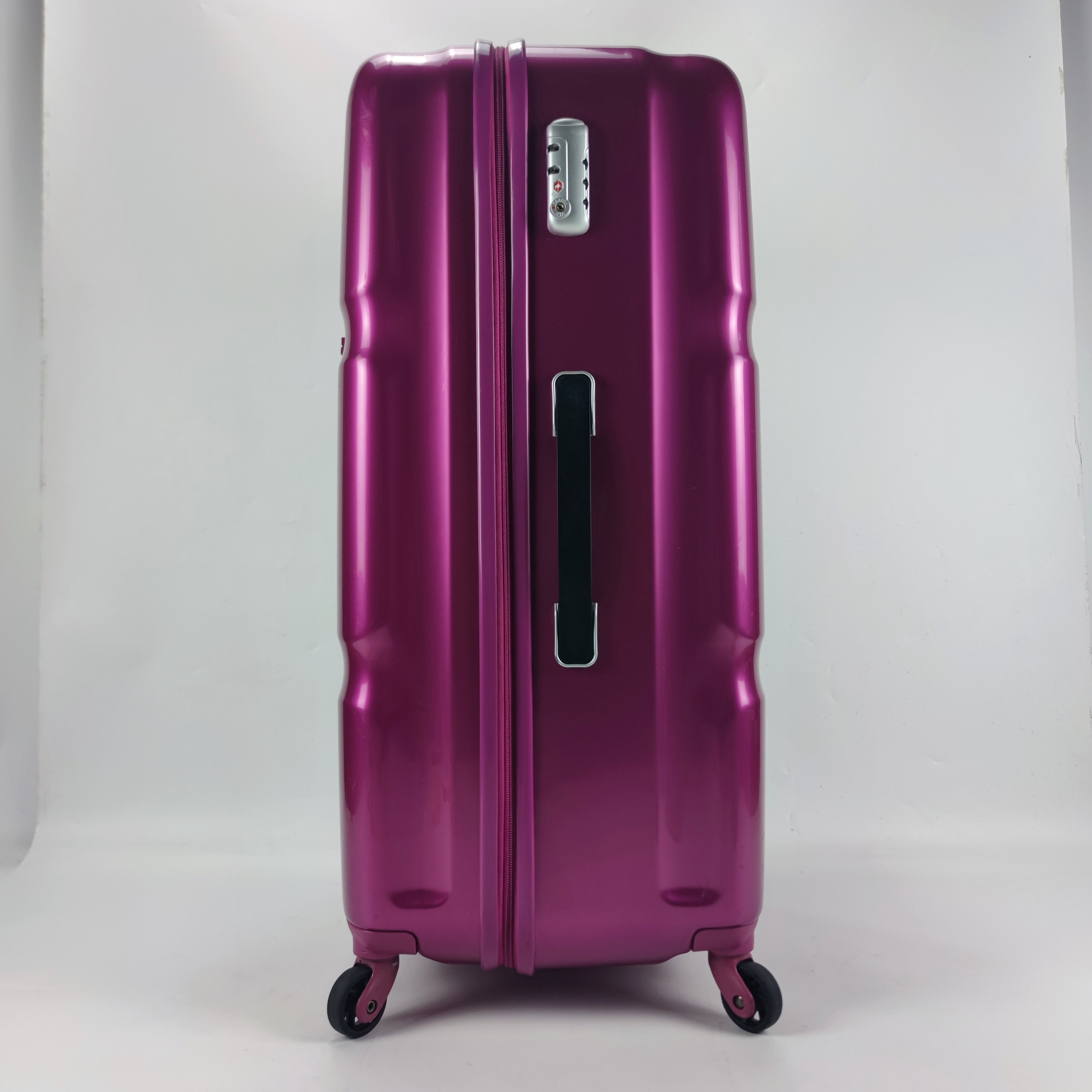 American Tourister Cube Pop Spinner Hardcase Luggage 30 Inch Pink