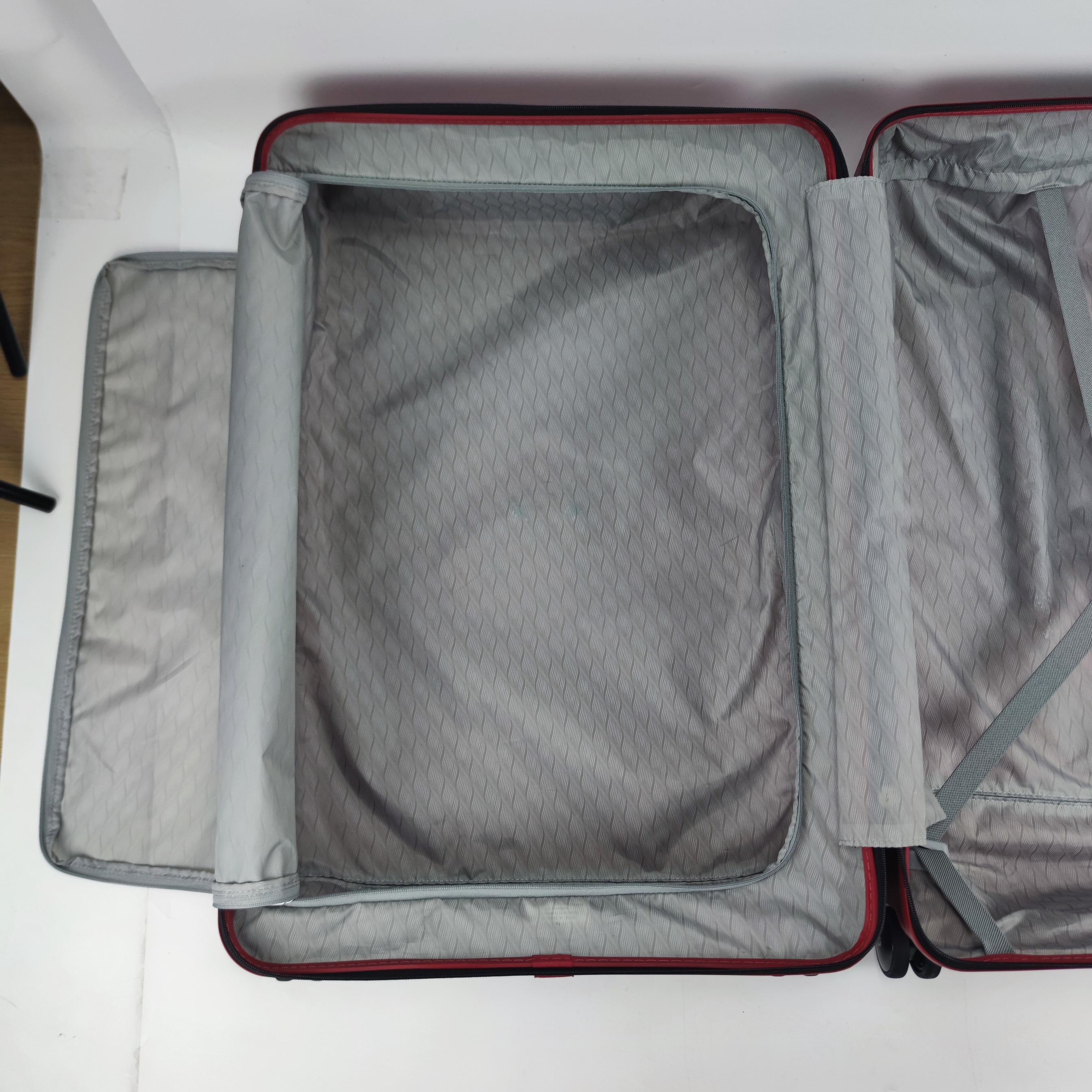 Samsonite Optic Spinner Hardcase Luggage 28 Inch Red✔️