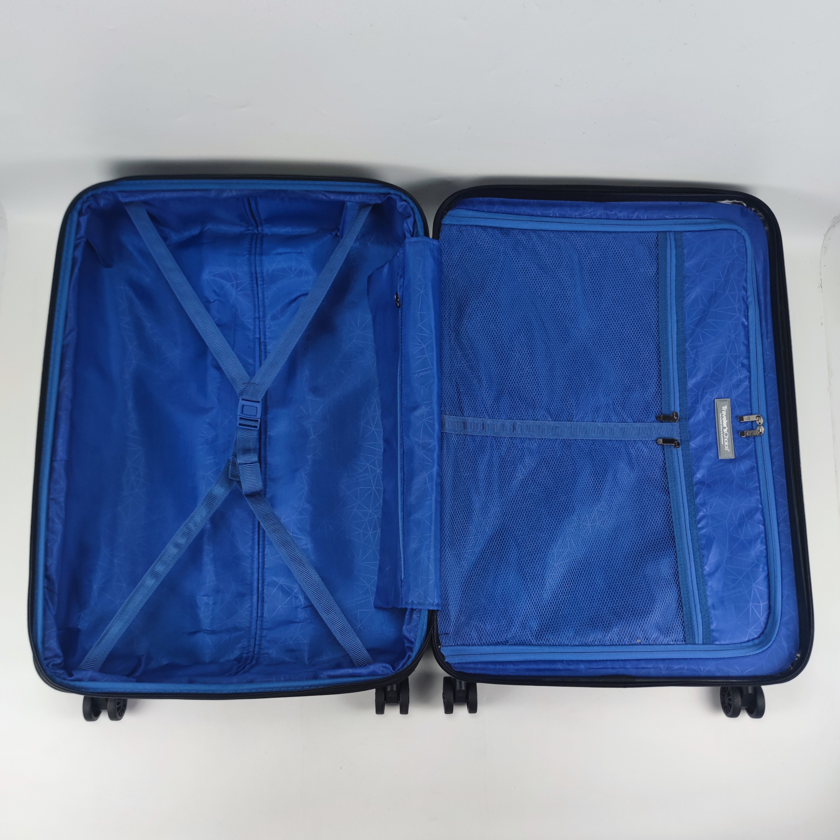 Traveler's Choice Glen Cargo Hardcase Luggage 28 Inch