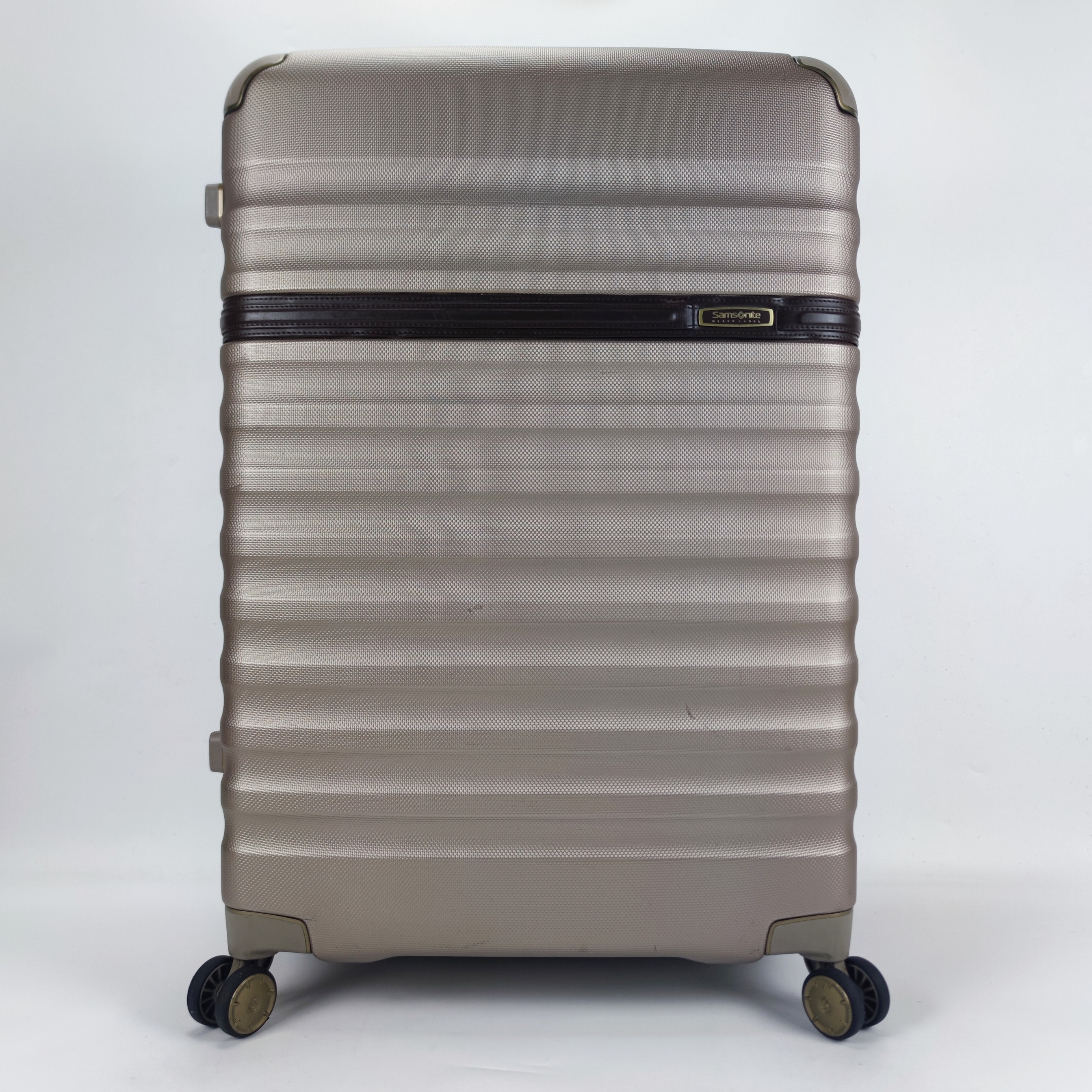 Samsonite Black Label Richmond Spinner Hardcase Luggage 28 Inch