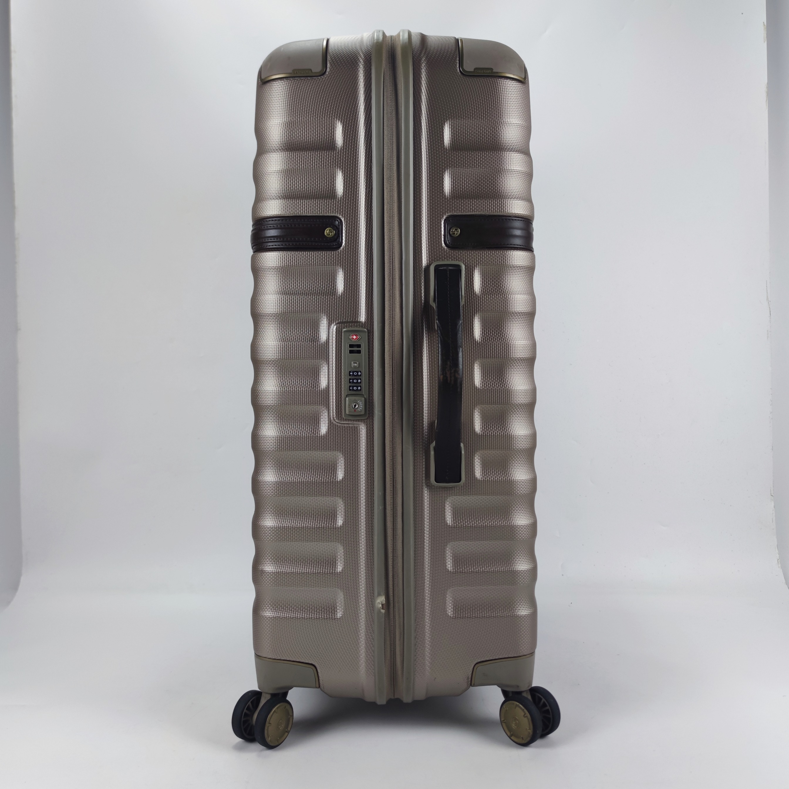 Samsonite Black Label Richmond Spinner Hardcase Luggage 28 Inch