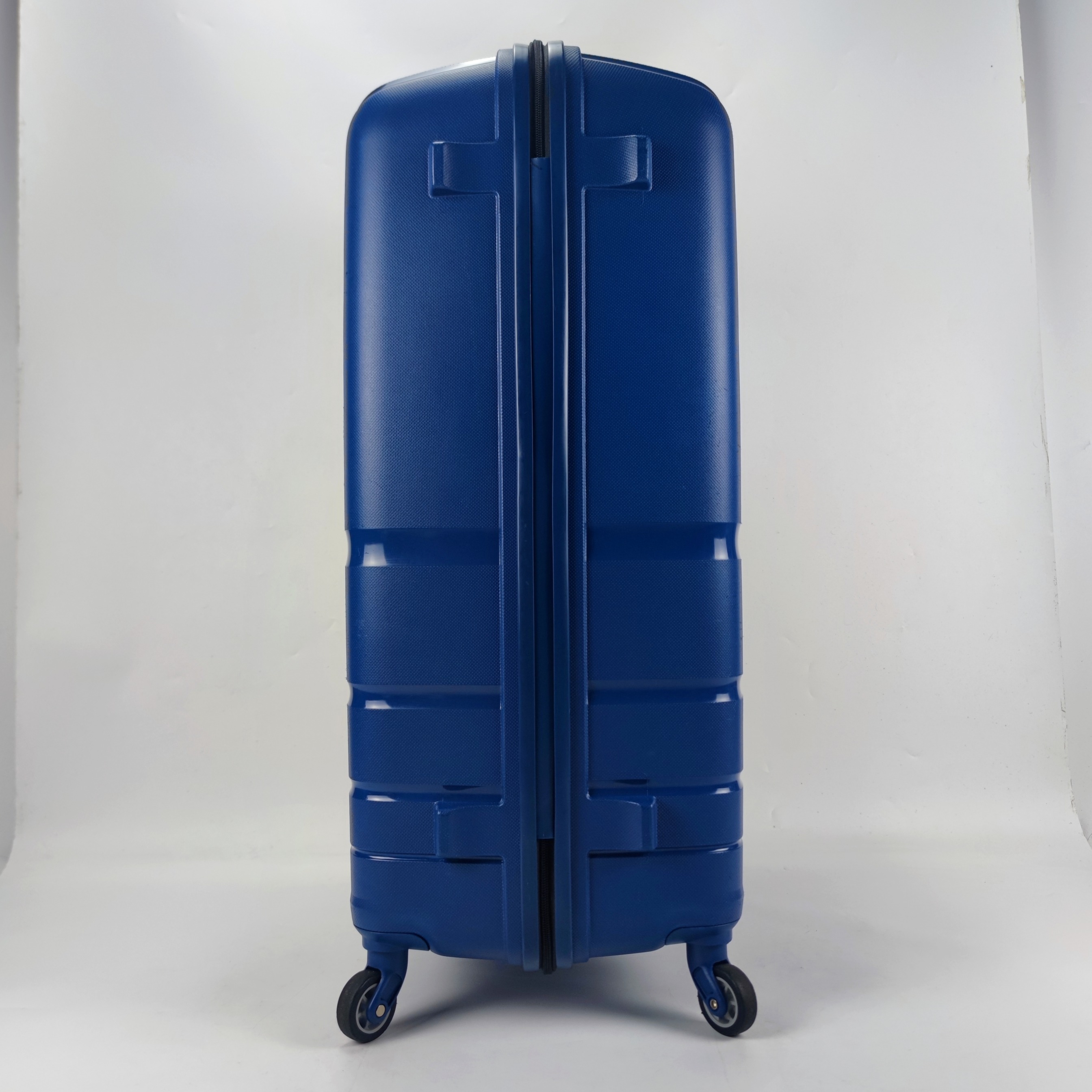 American Tourister Upland Spinner Lightweight Hardcase Luggage 28 Inch Blue✔️