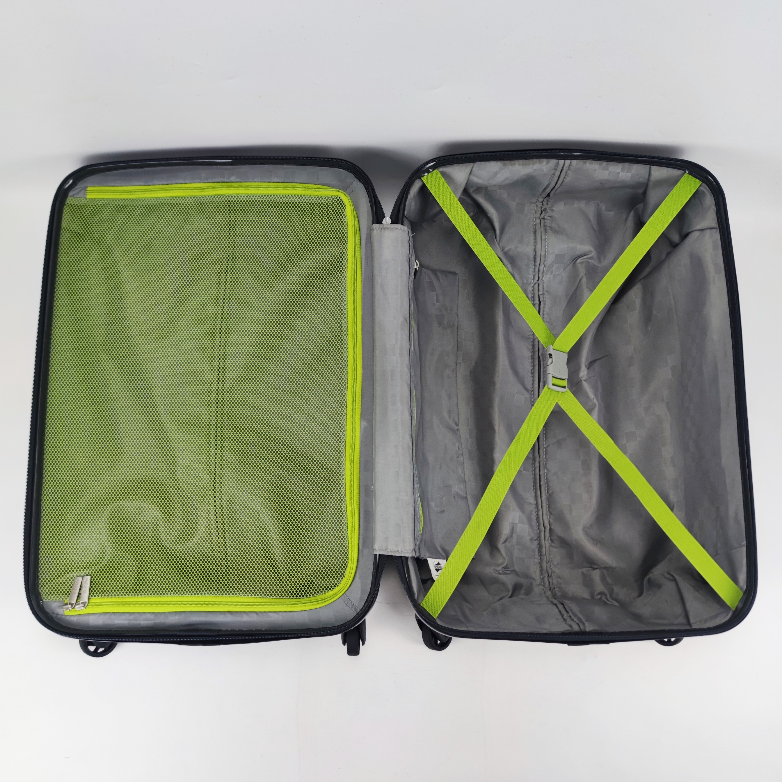 American Tourister Cube Pop Spinner Hardcase Luggage 24 Inch✔️