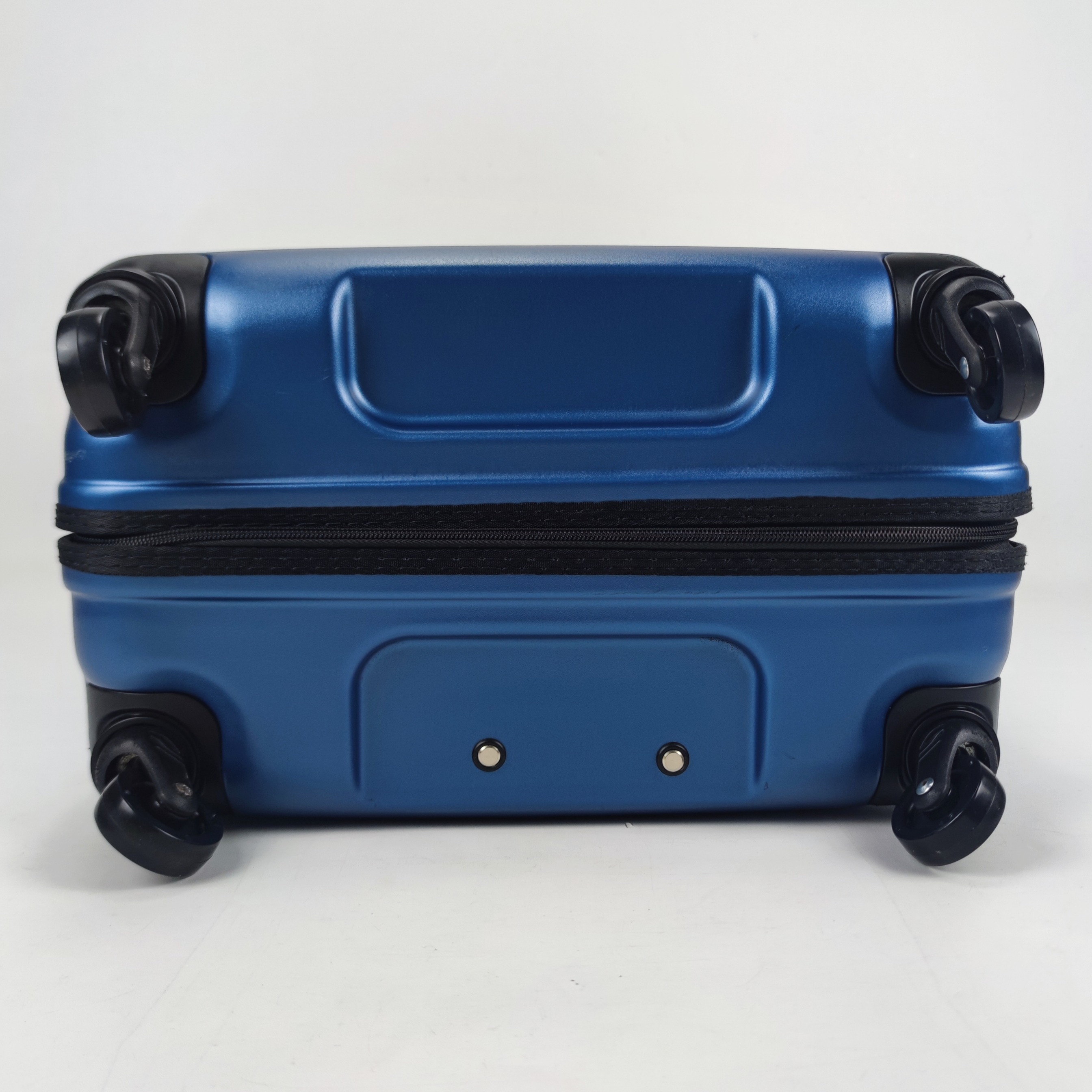 Traveler’s Choice Riverside Hardcase Luggage 24 Inch Blue Sky✔️