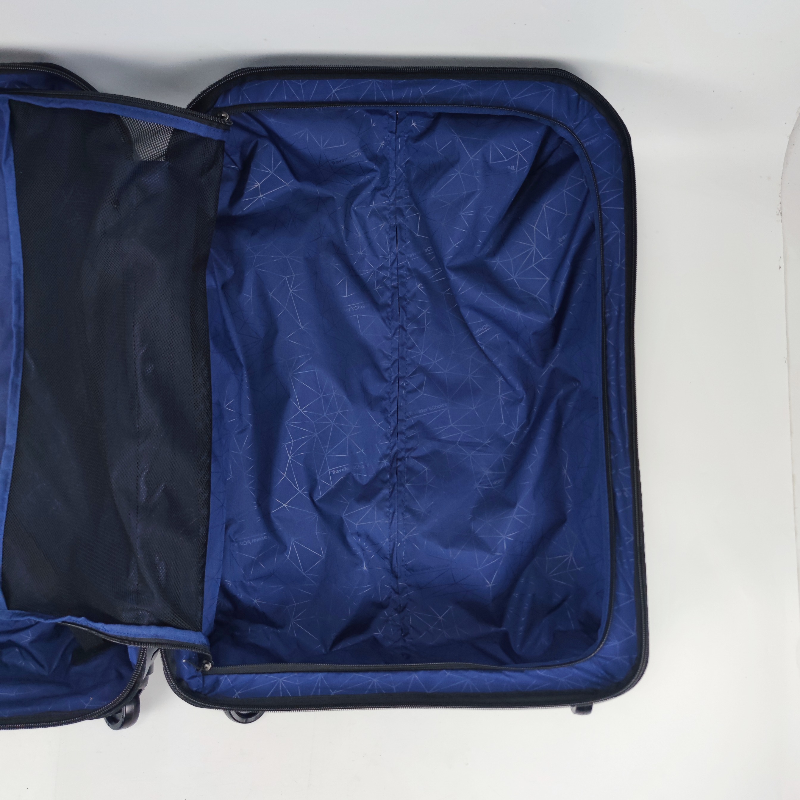 Traveler’s Choice Riverside Hardcase Luggage 24 Inch Blue Sky✔️
