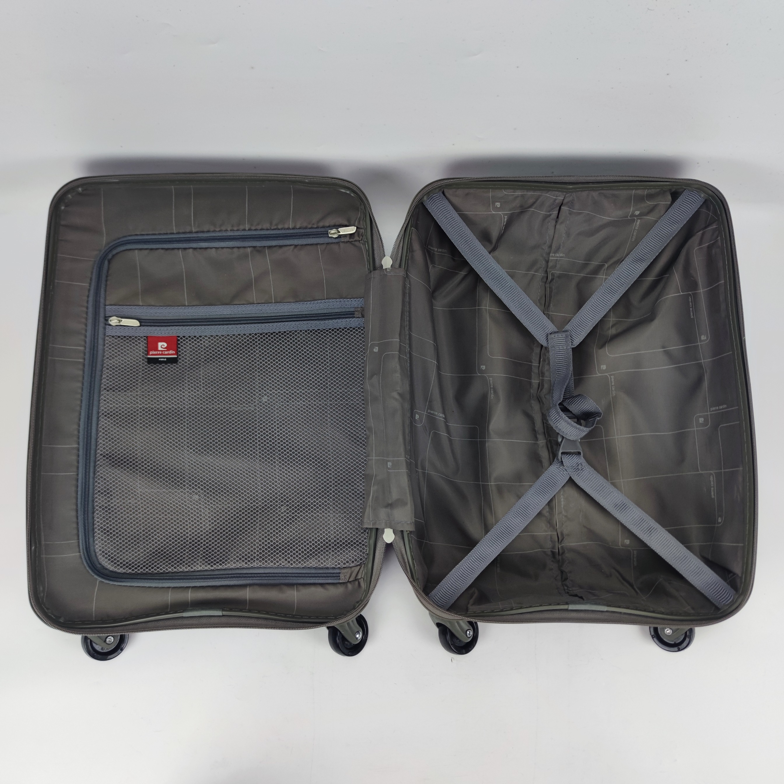 Pierre Cardin Spinner Hardcase Luggage 20 Inch Purple