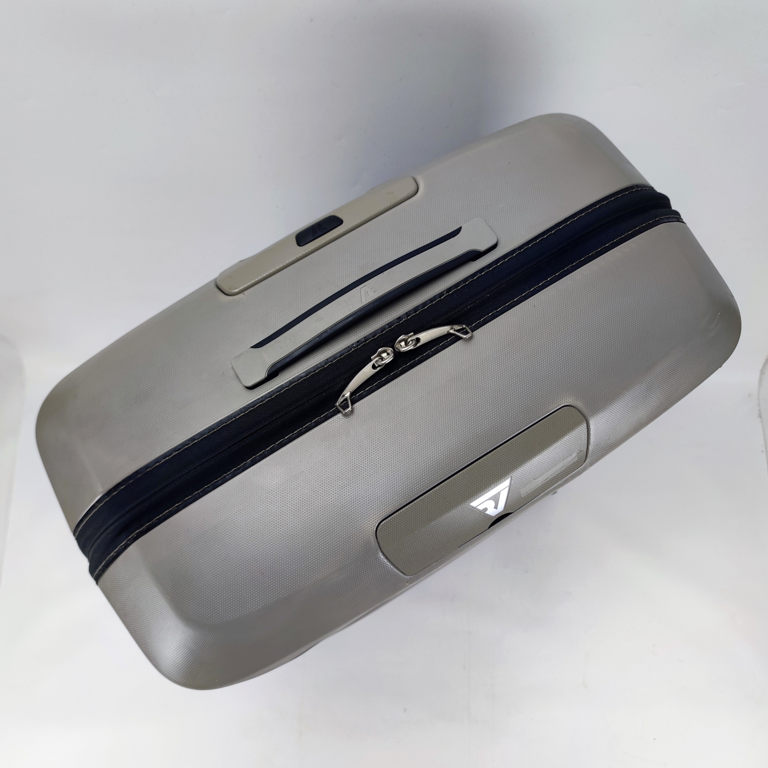 Roncato Box Hardcase Luggage Made in Italy 30 Inch✔️