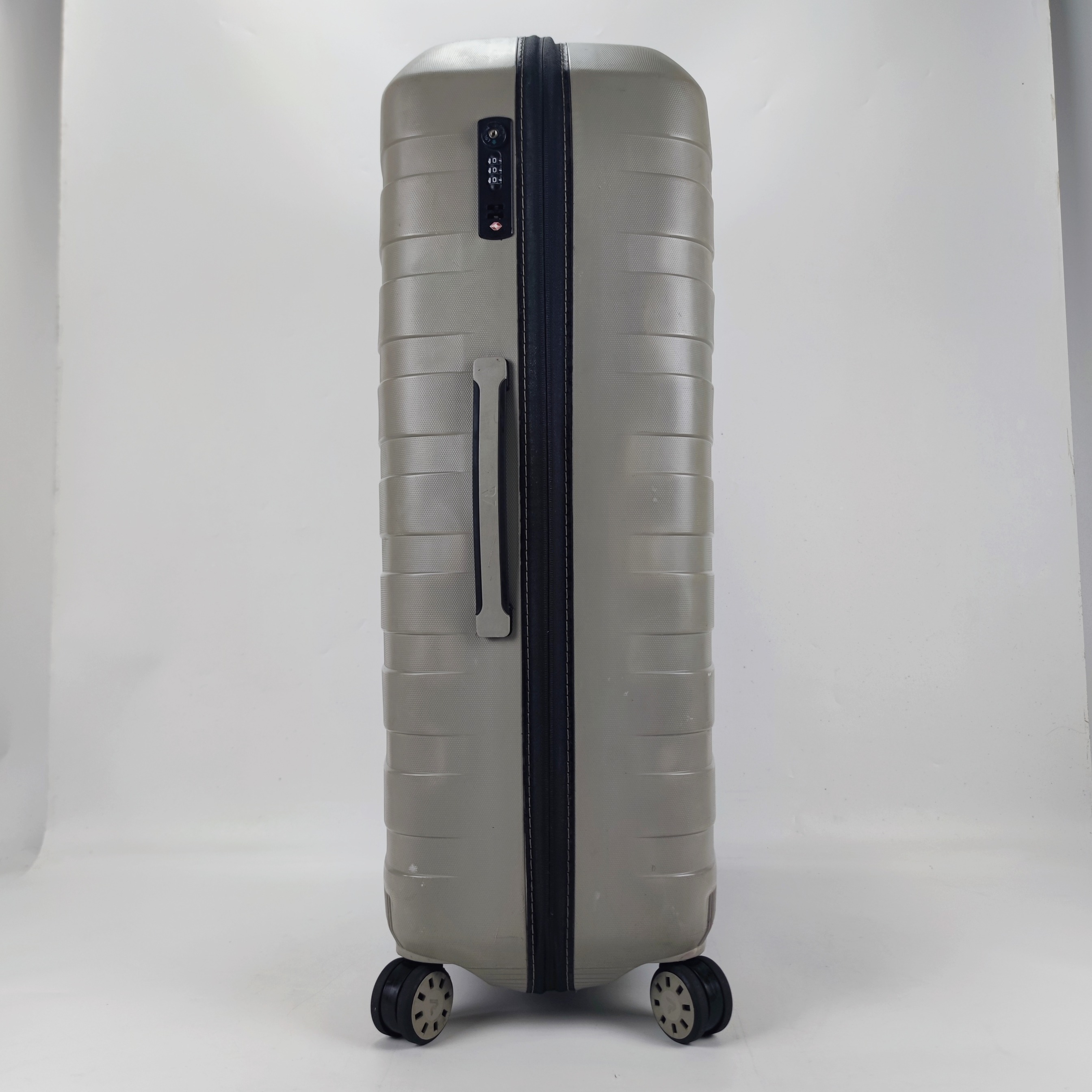 Roncato Box Hardcase Luggage Made in Italy 30 Inch✔️