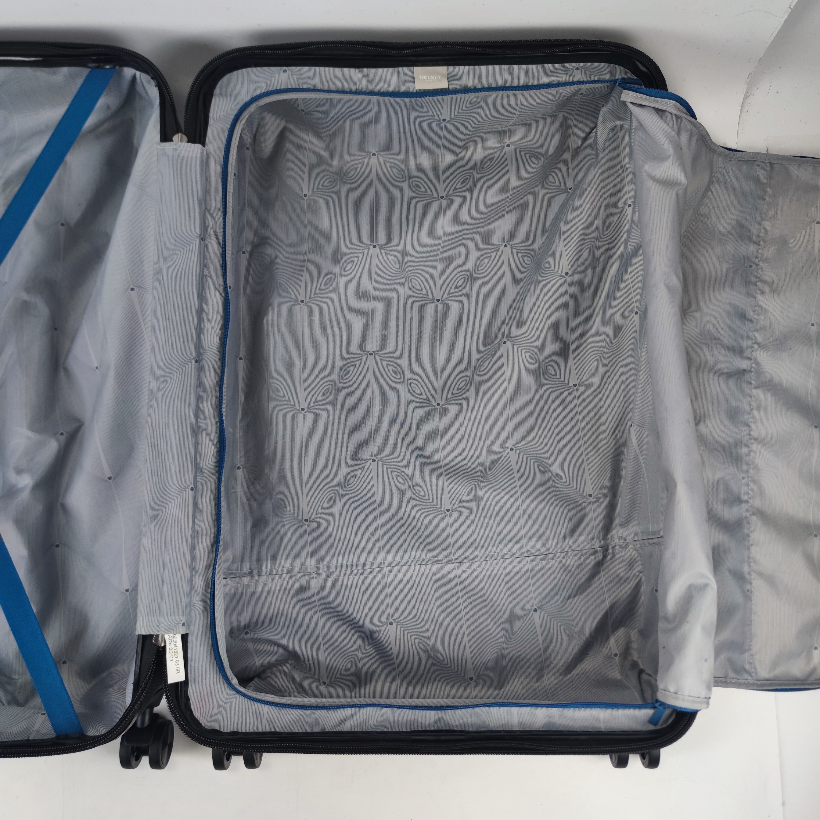 Delsey Comete+ Hardcase Luggage 28 Inch✔️