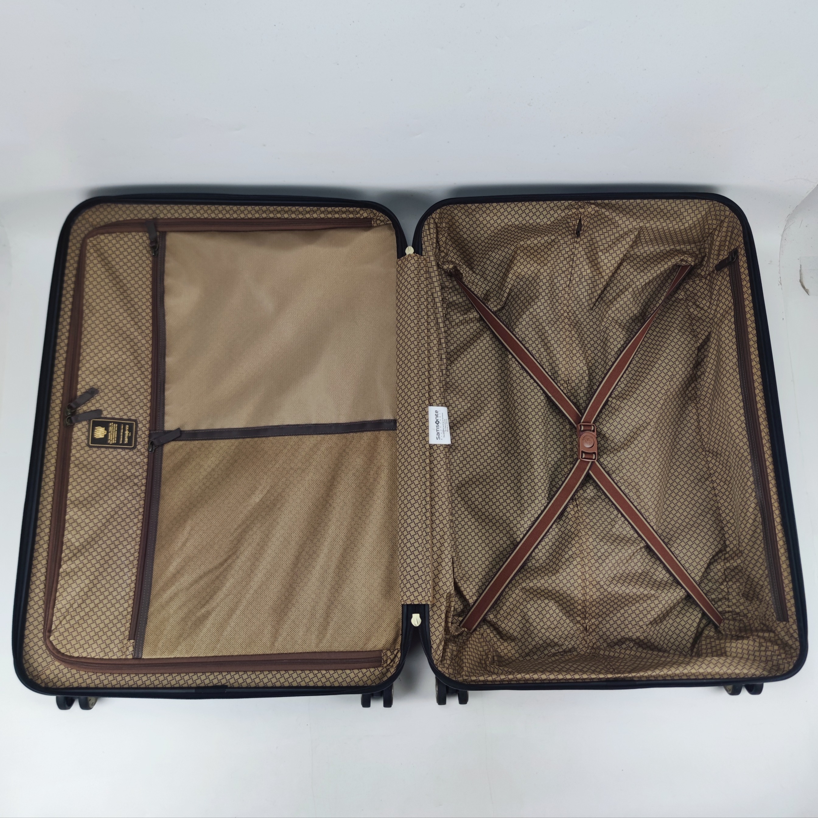 Samsonite Black Label Richmond Spinner Hardcase Luggage 28 Inch Black