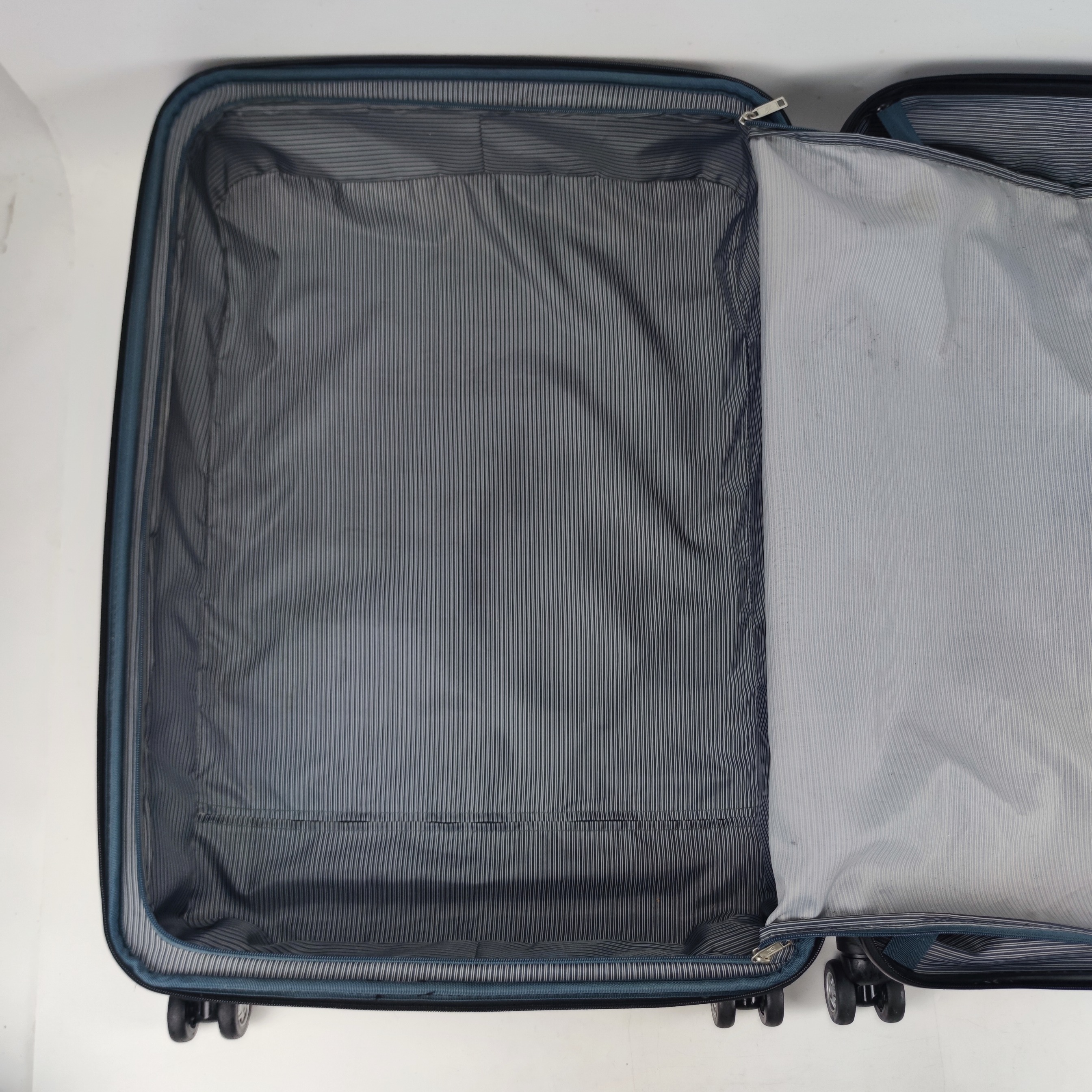 American Tourister Prime Spinner Hardcase Luggage 28 Inch ✔️