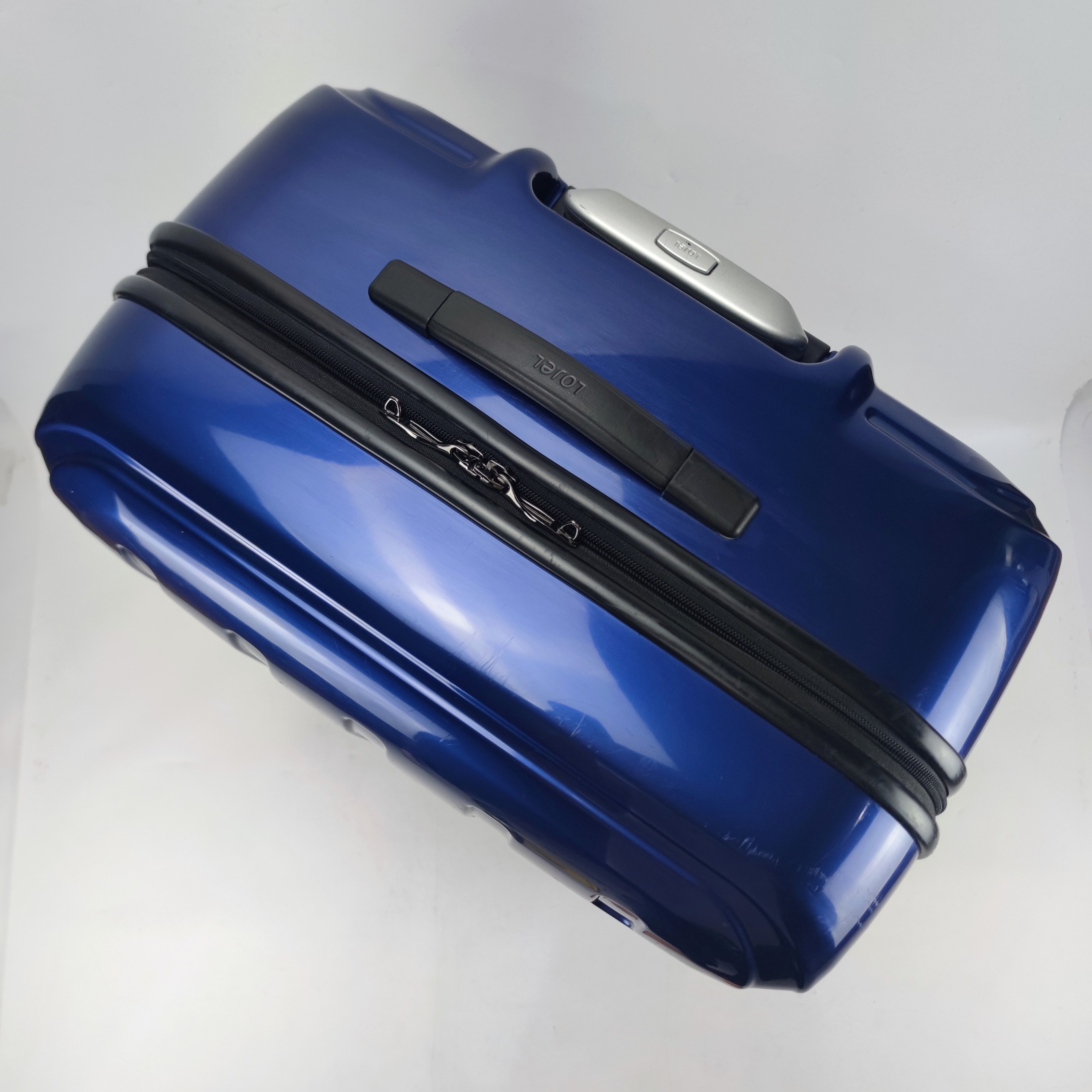 Lojel Lucid Hardcase Luggage 30 Inch Navy ✔️