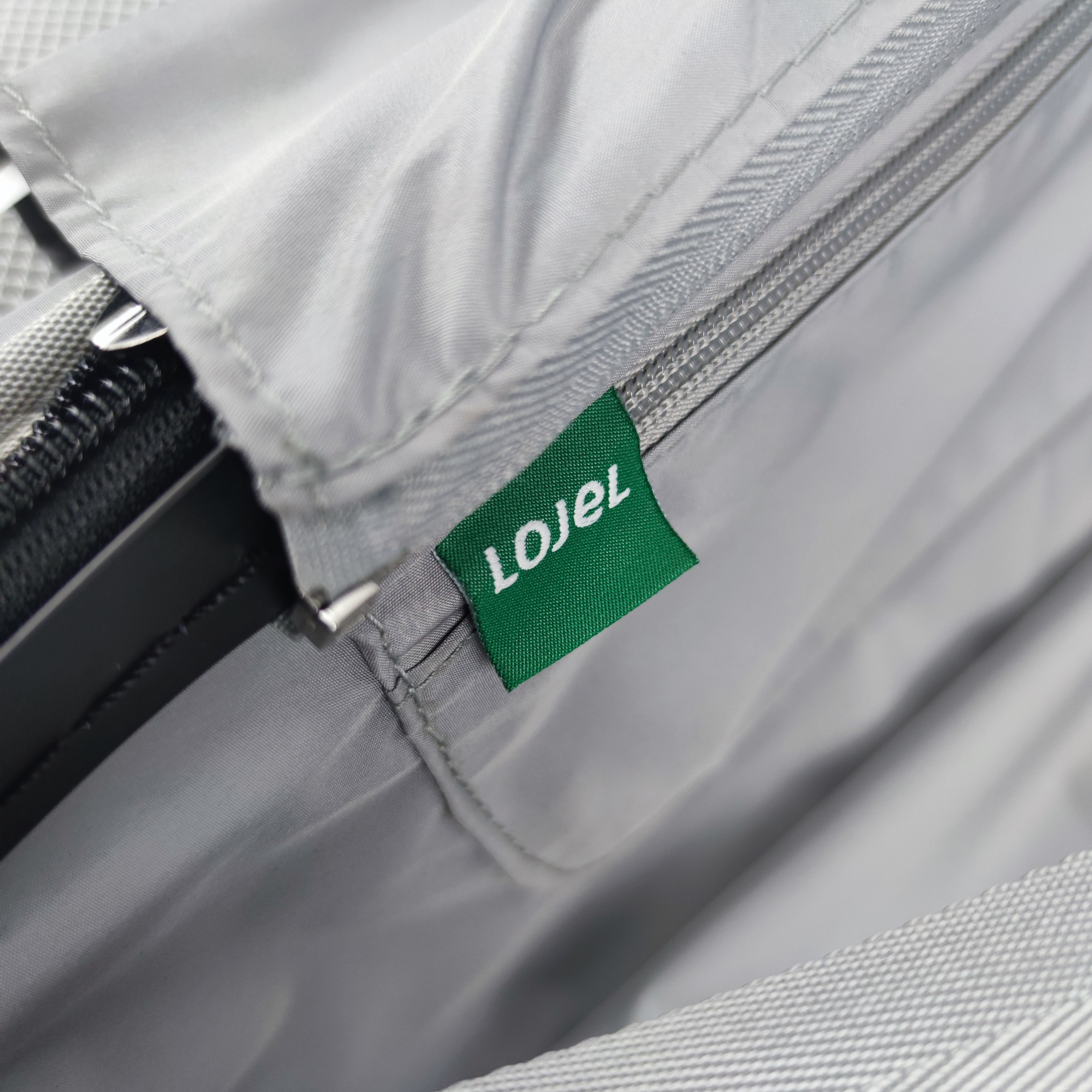 Lojel Lucid Hardcase Luggage 30 Inch Navy ✔️