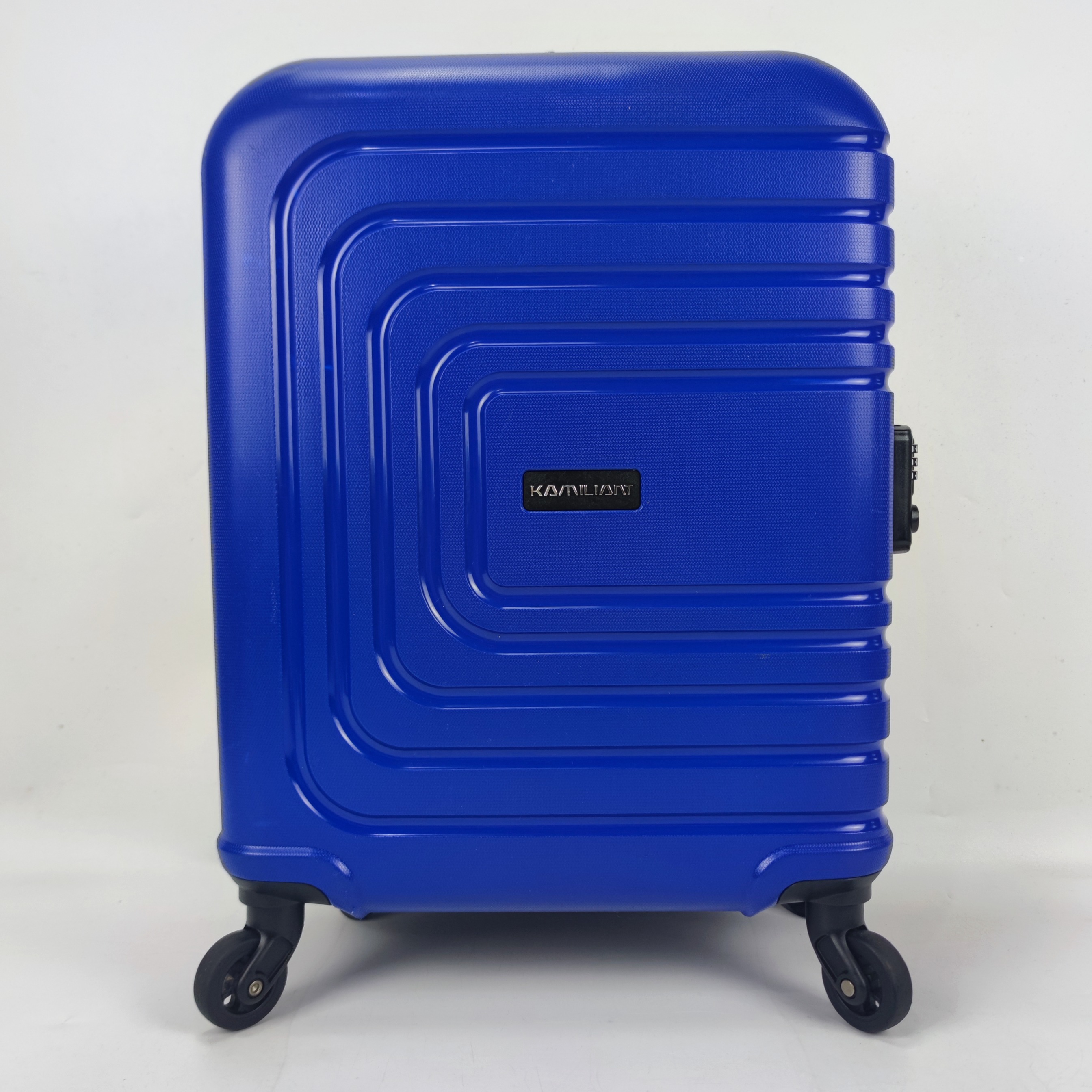Kamiliant Martial Hardcase Luggage 20 Inch AR✔️