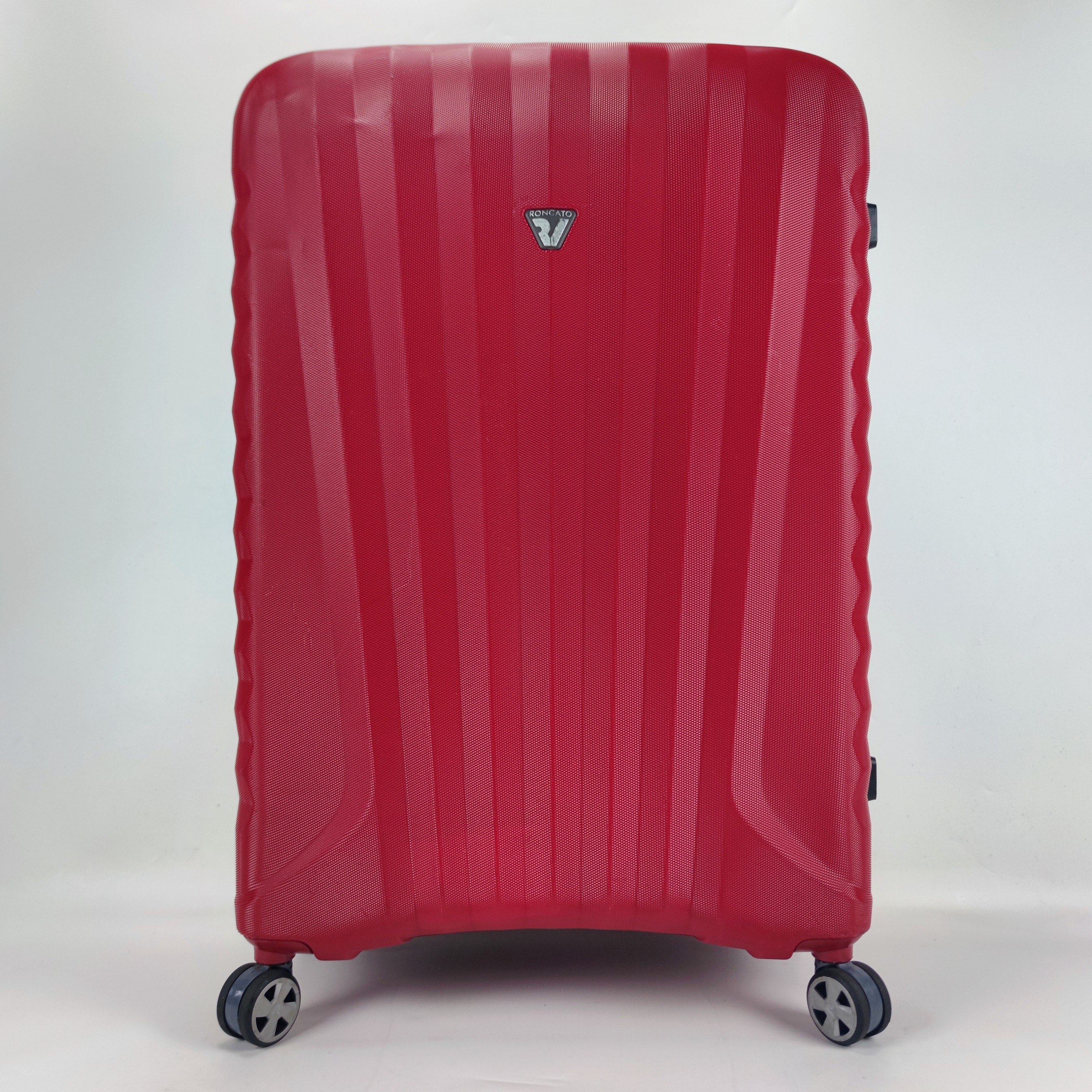 Roncato Uno SL Hardcase Luggage 32 Inch Red✔️