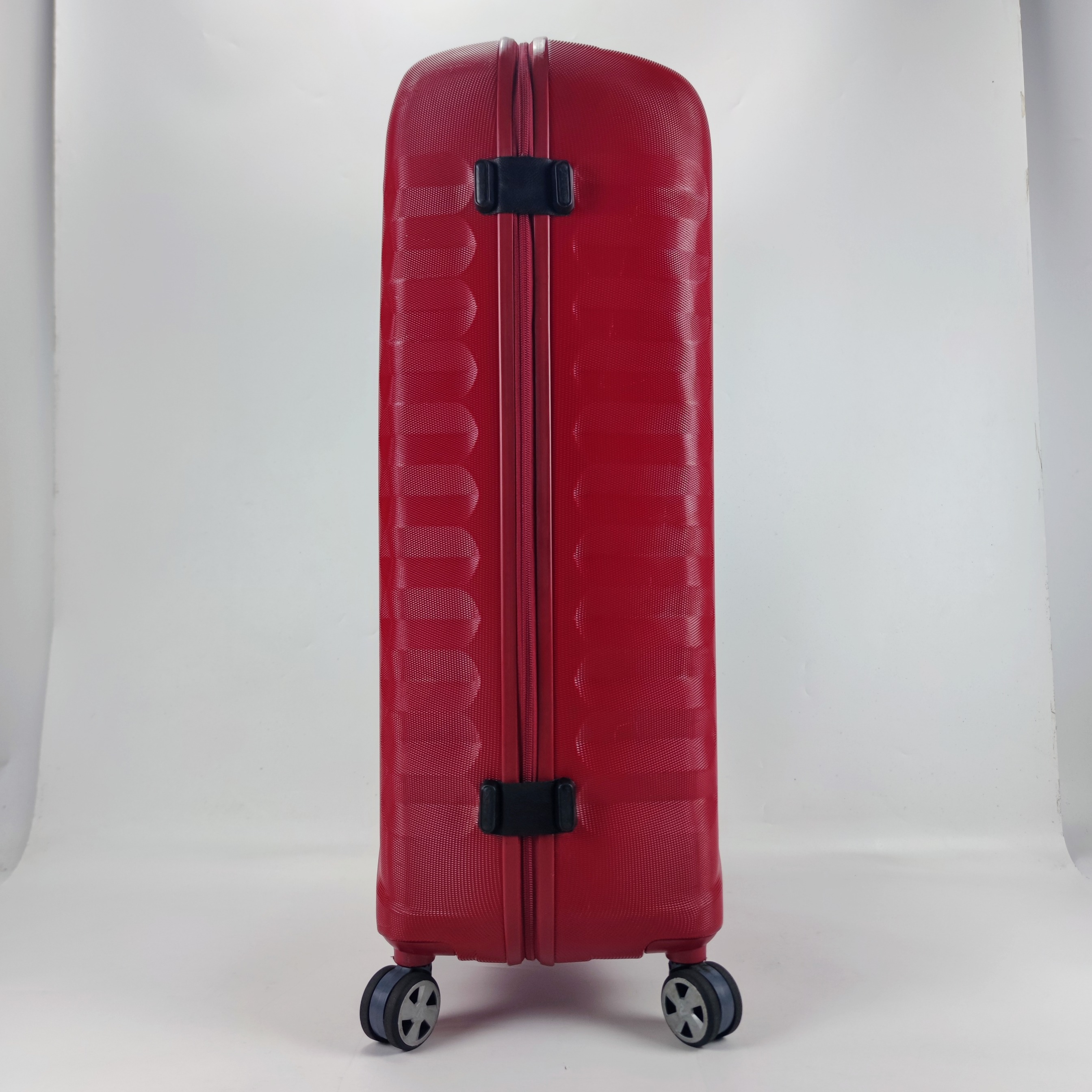 Roncato Uno SL Hardcase Luggage 32 Inch Red✔️