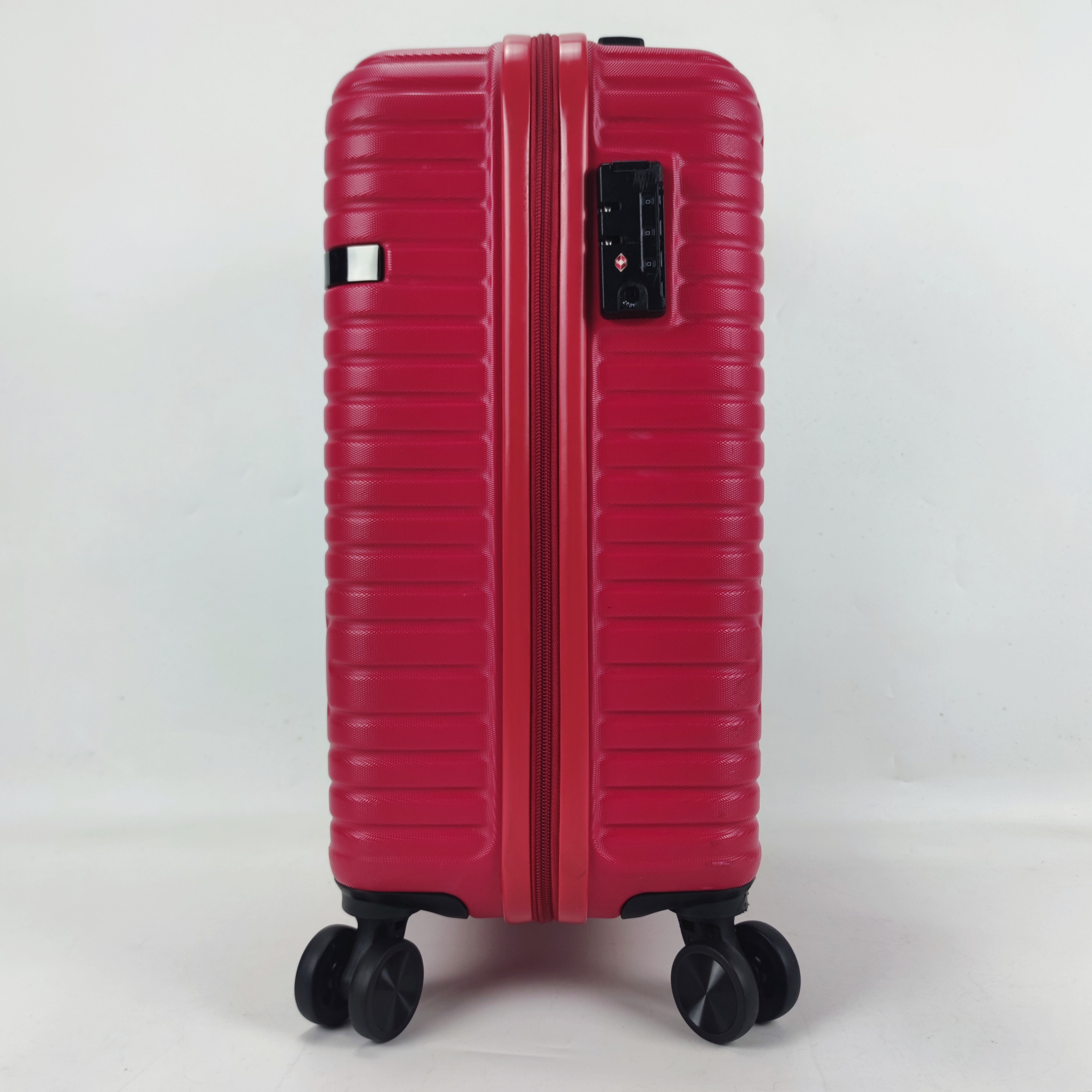 American Tourister Ellen Spinner Hardcase Luggage 20 Inch Red ✔️