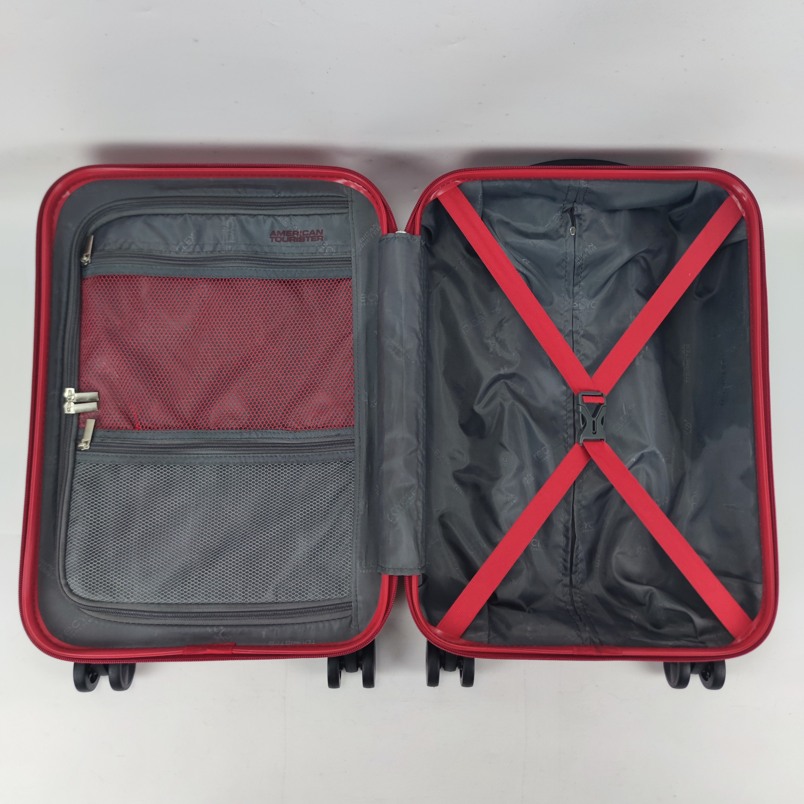 American Tourister Ellen Spinner Hardcase Luggage 20 Inch Red ✔️