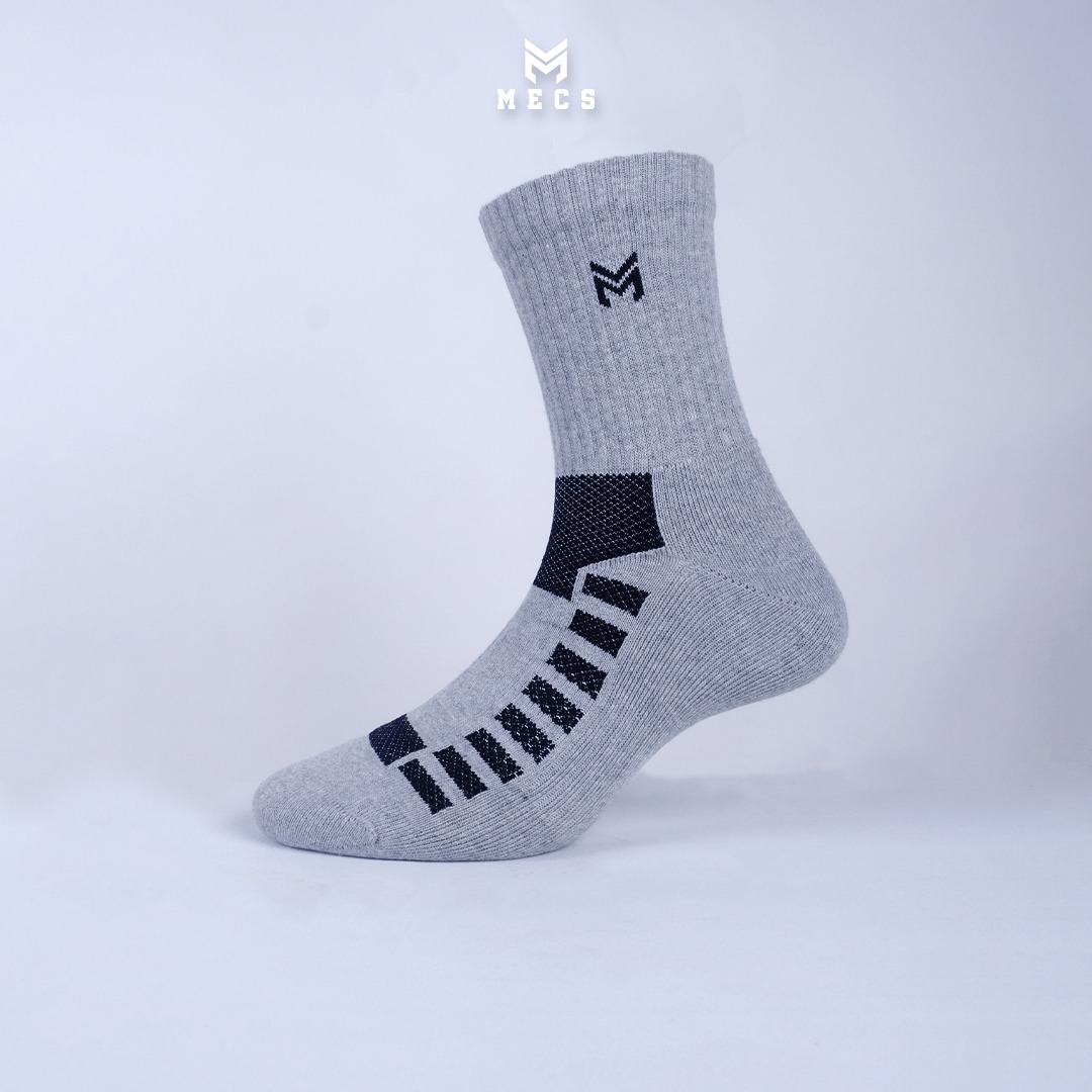 Scales Socks White/Black -kaos kaki olahraga tebal - kaos kaki sebetis -kaos kaki pria wanita