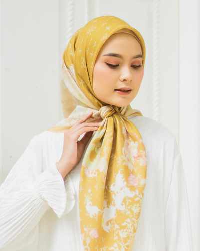 Louisa scarves gold