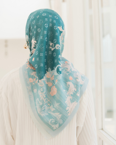 Louisa scarves emerald