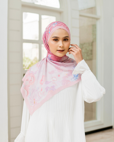 Louisa scarves haute pink