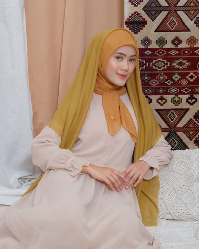 Leena plain scarves mustard